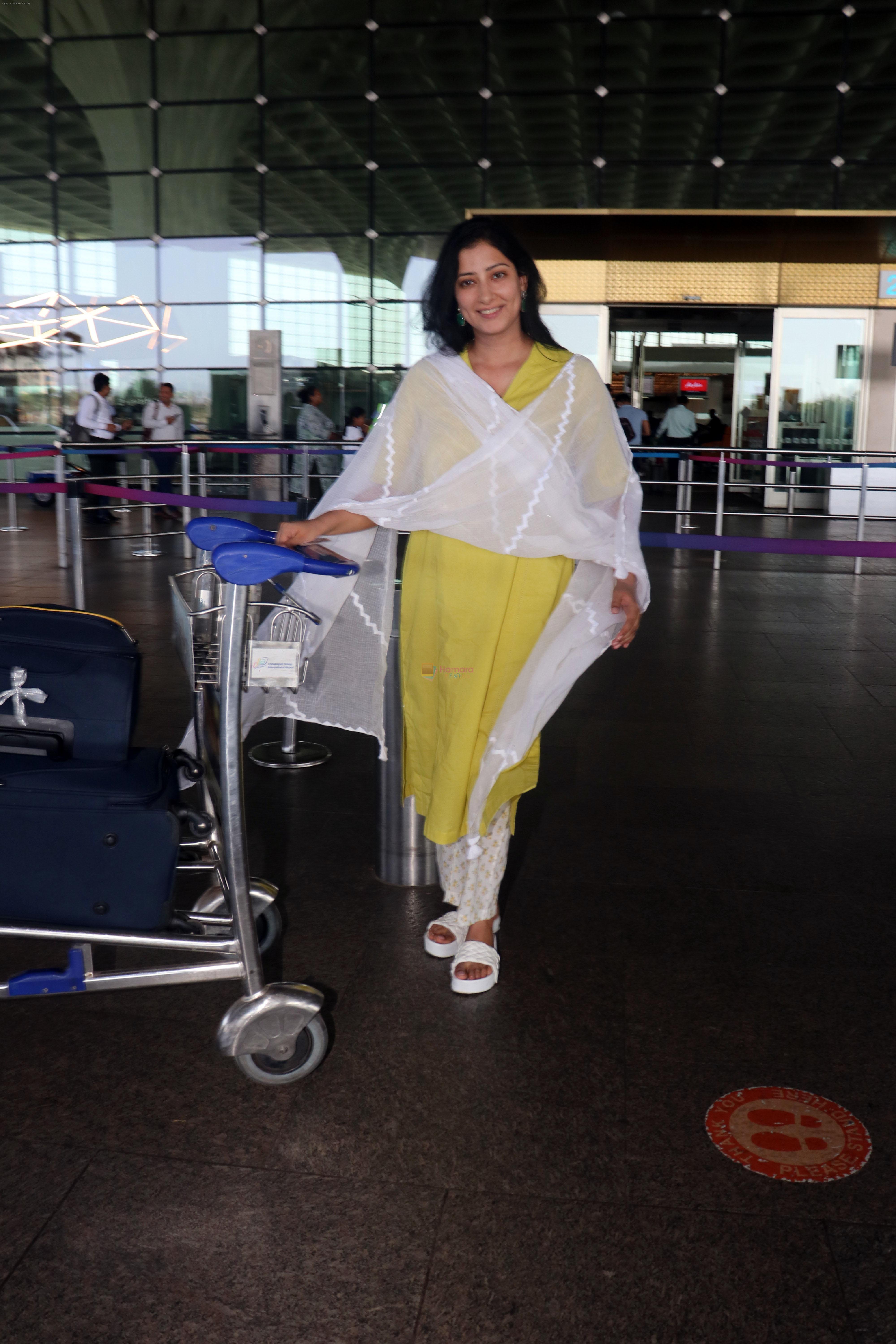 Niharica Raizada at Airport on 22nd May 2023