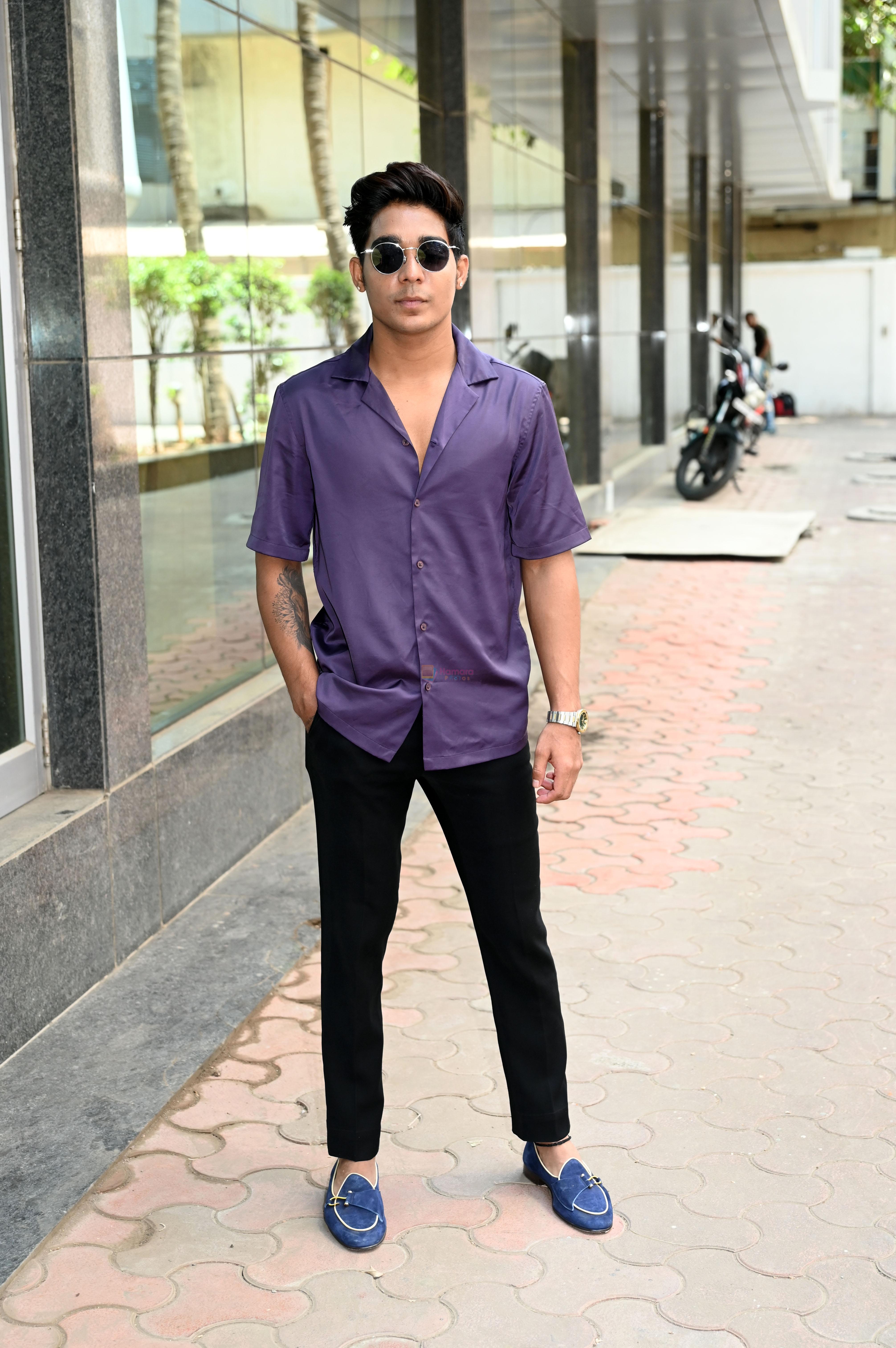 Rohit Zinjurke at the Launch Of new song Zihaal e Miskin