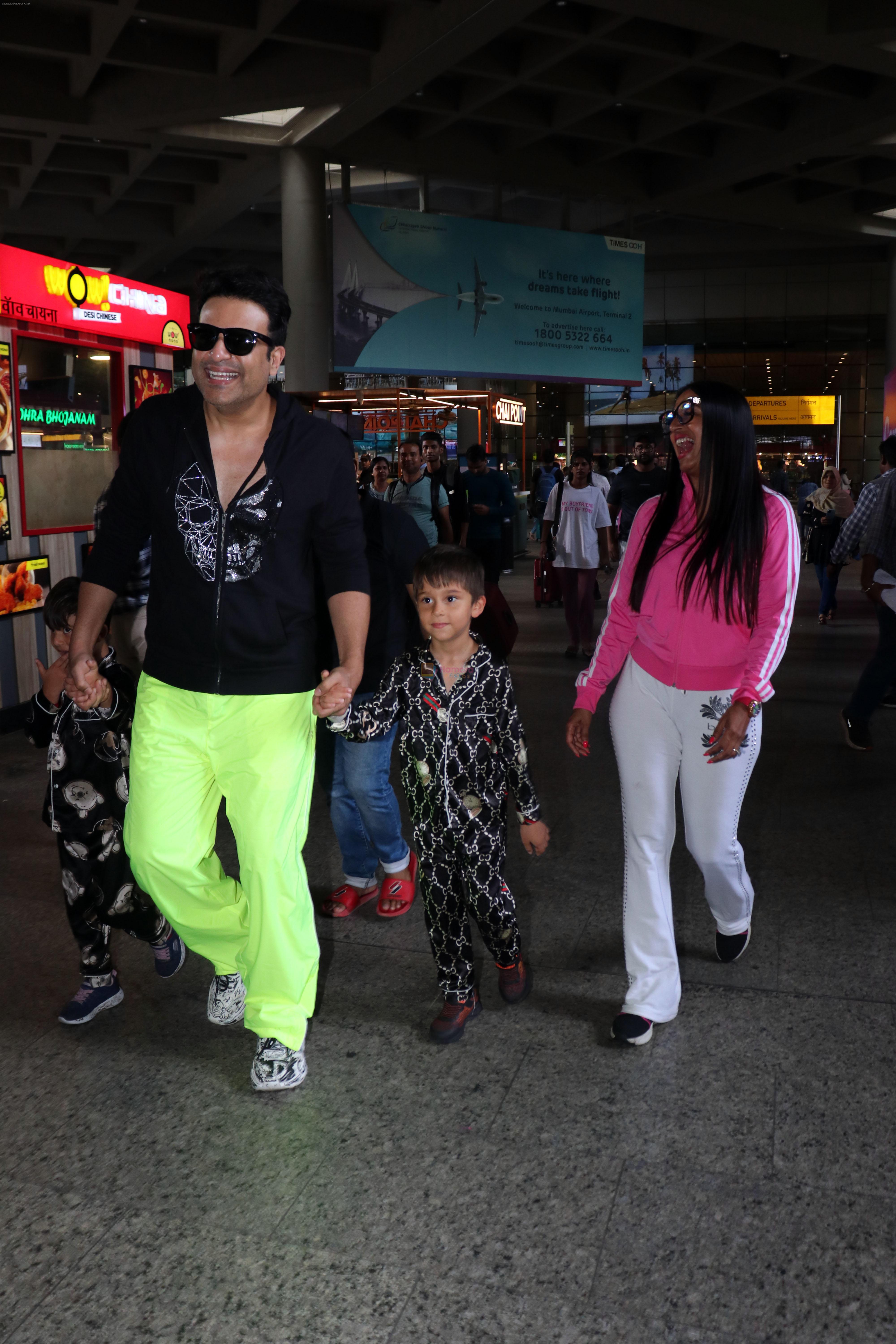 Krushna Abhishek and Kashmera Shah with children Rayaan and Krishaang