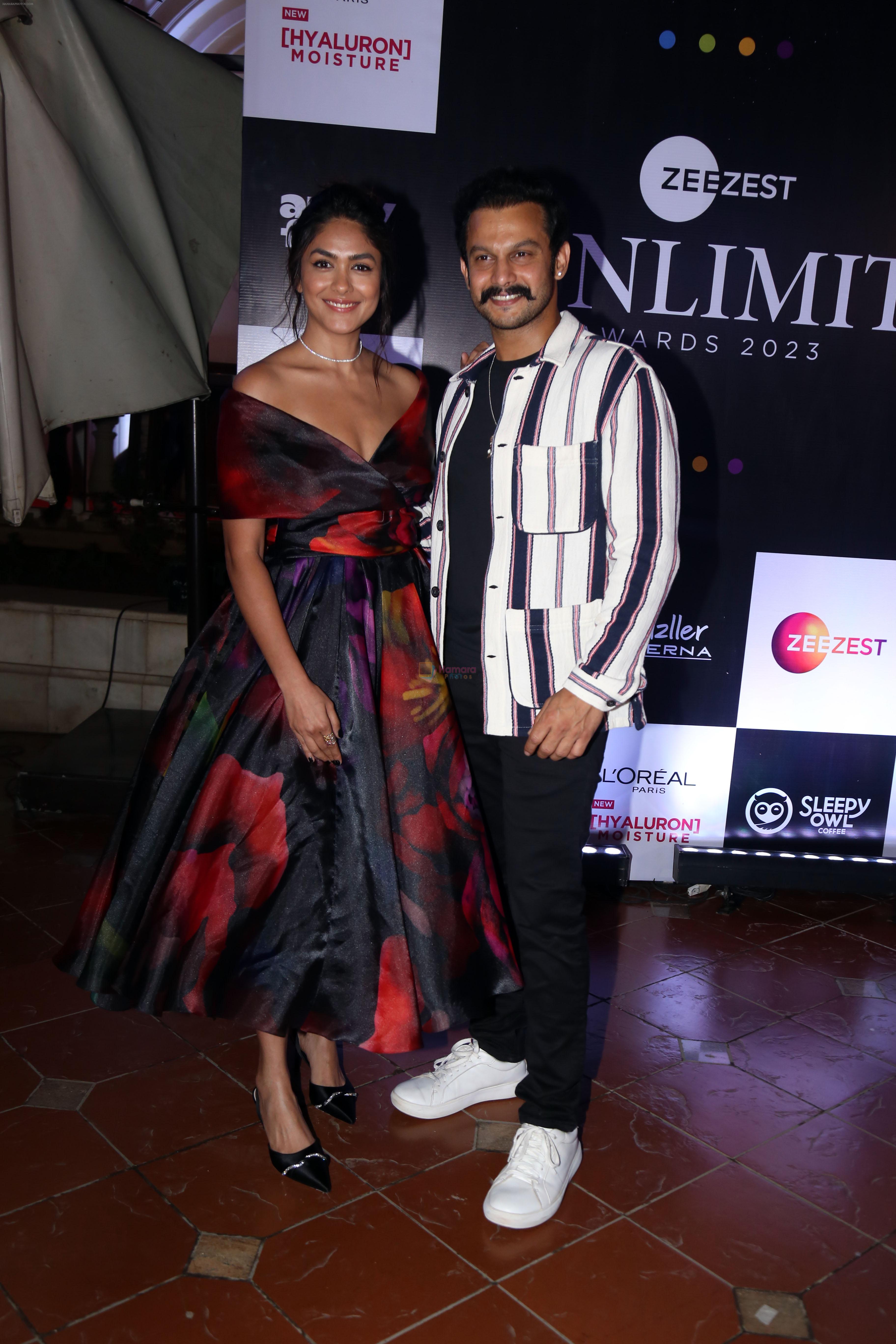 Mrunal Thakur and Adinath Kothare at Zee Zest 1st UNLIMITED Awards 2023 on 21 Mar 2023