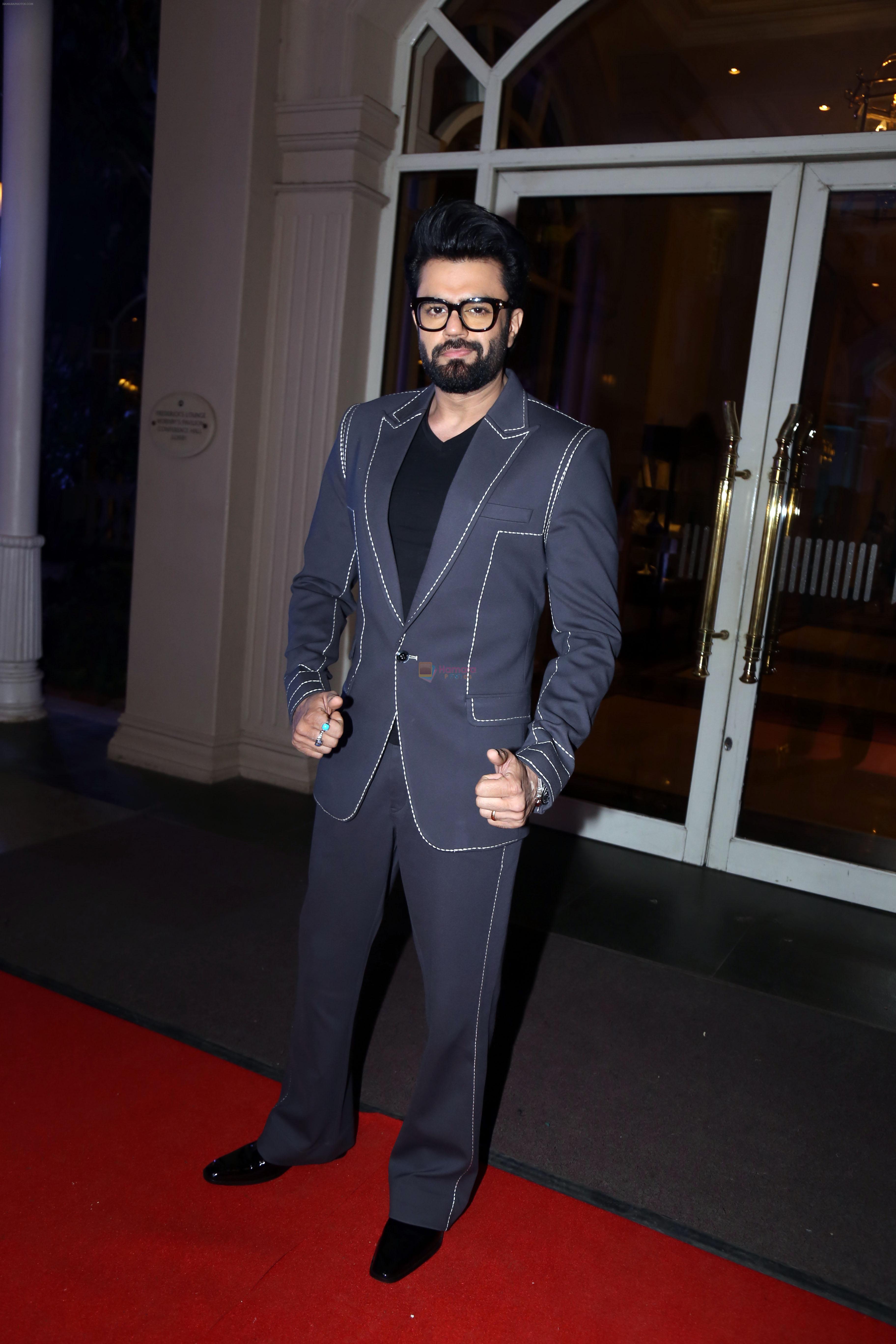 Manish Paul at Zee Zest 1st UNLIMITED Awards 2023 on 21 Mar 2023