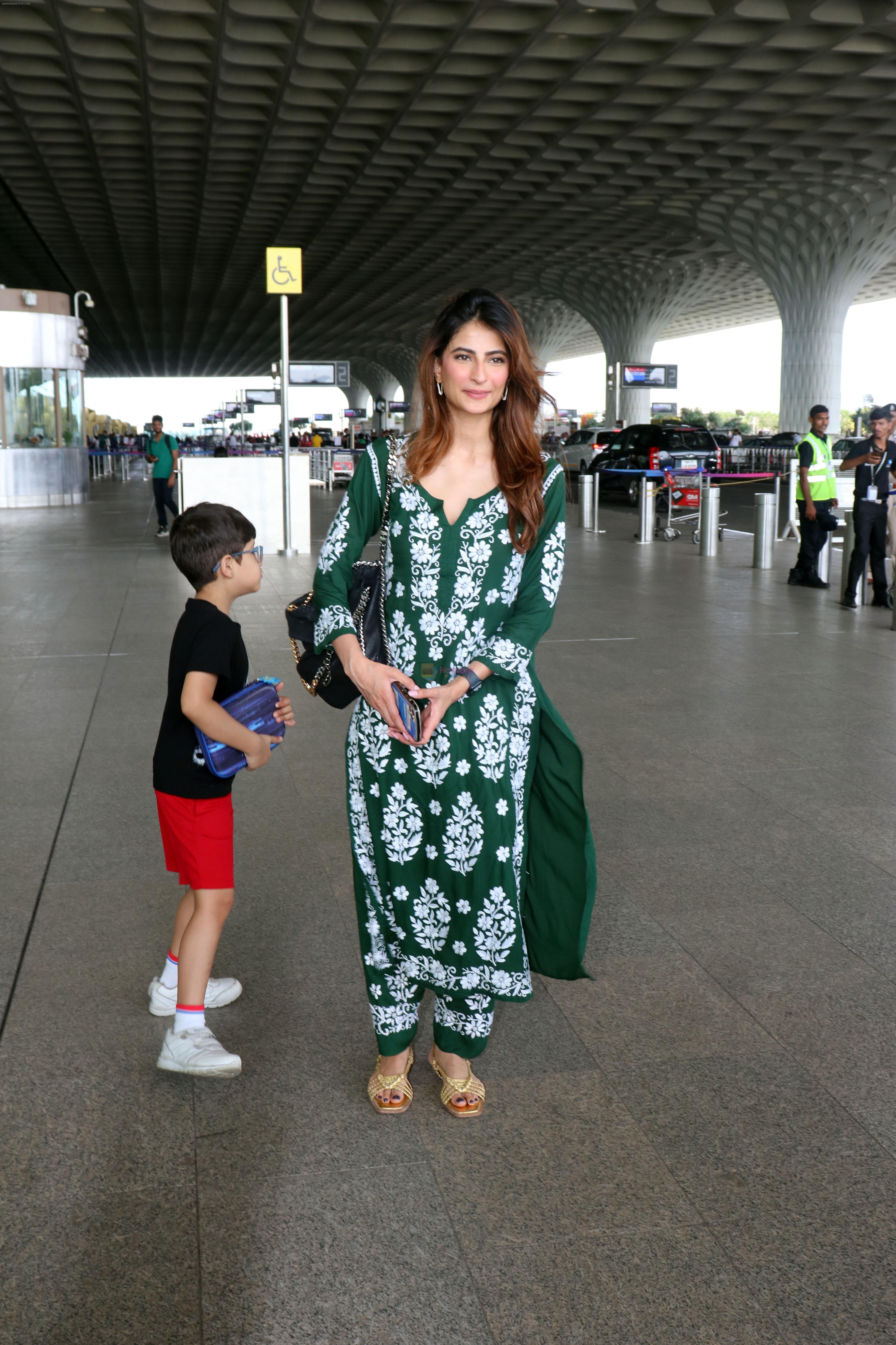 Palak Tiwari dressed in Shia Modal Green Chikankari Kurti Palazzo complimented by golden sandals