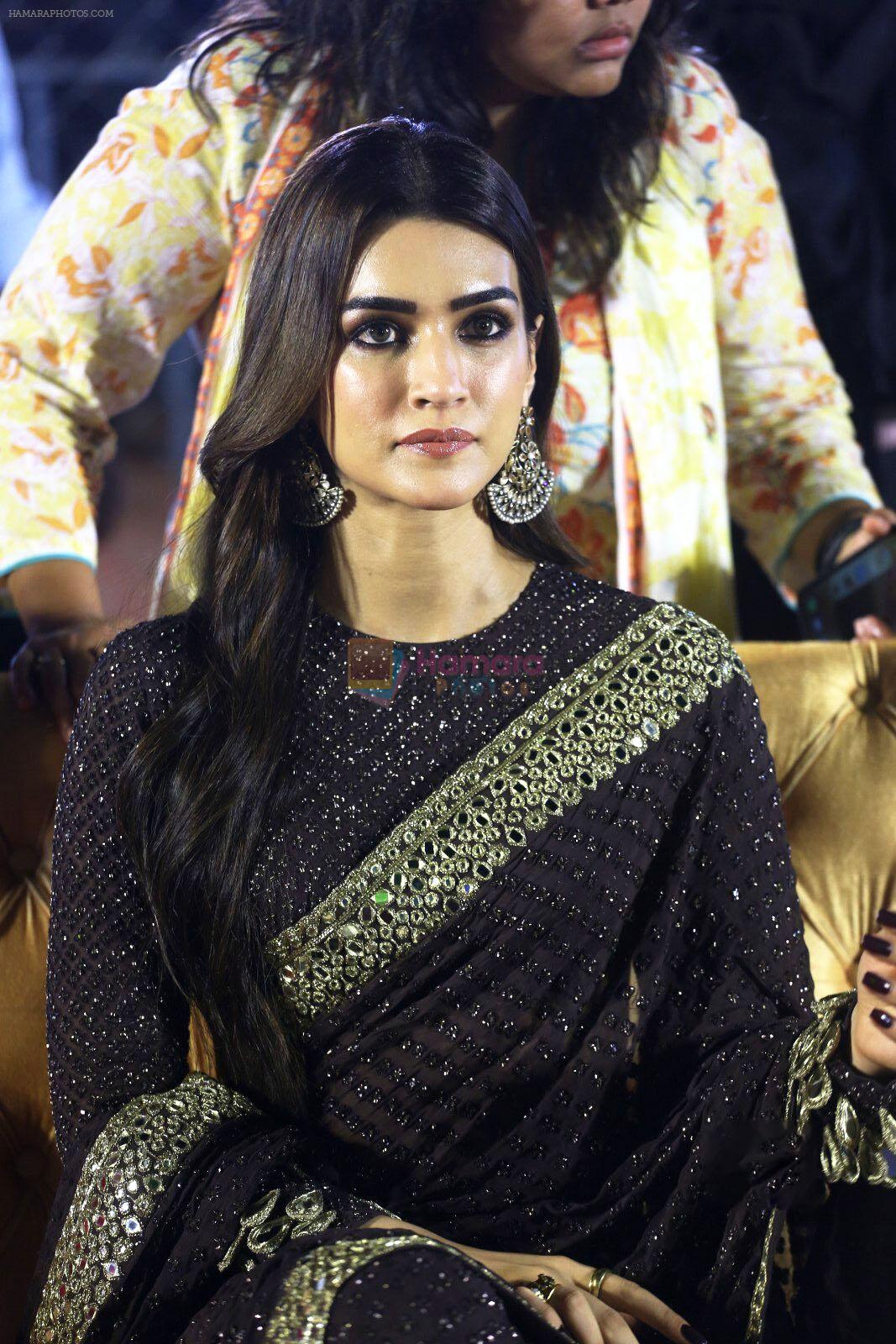 Kriti Sanon promoting Adipurush Movie