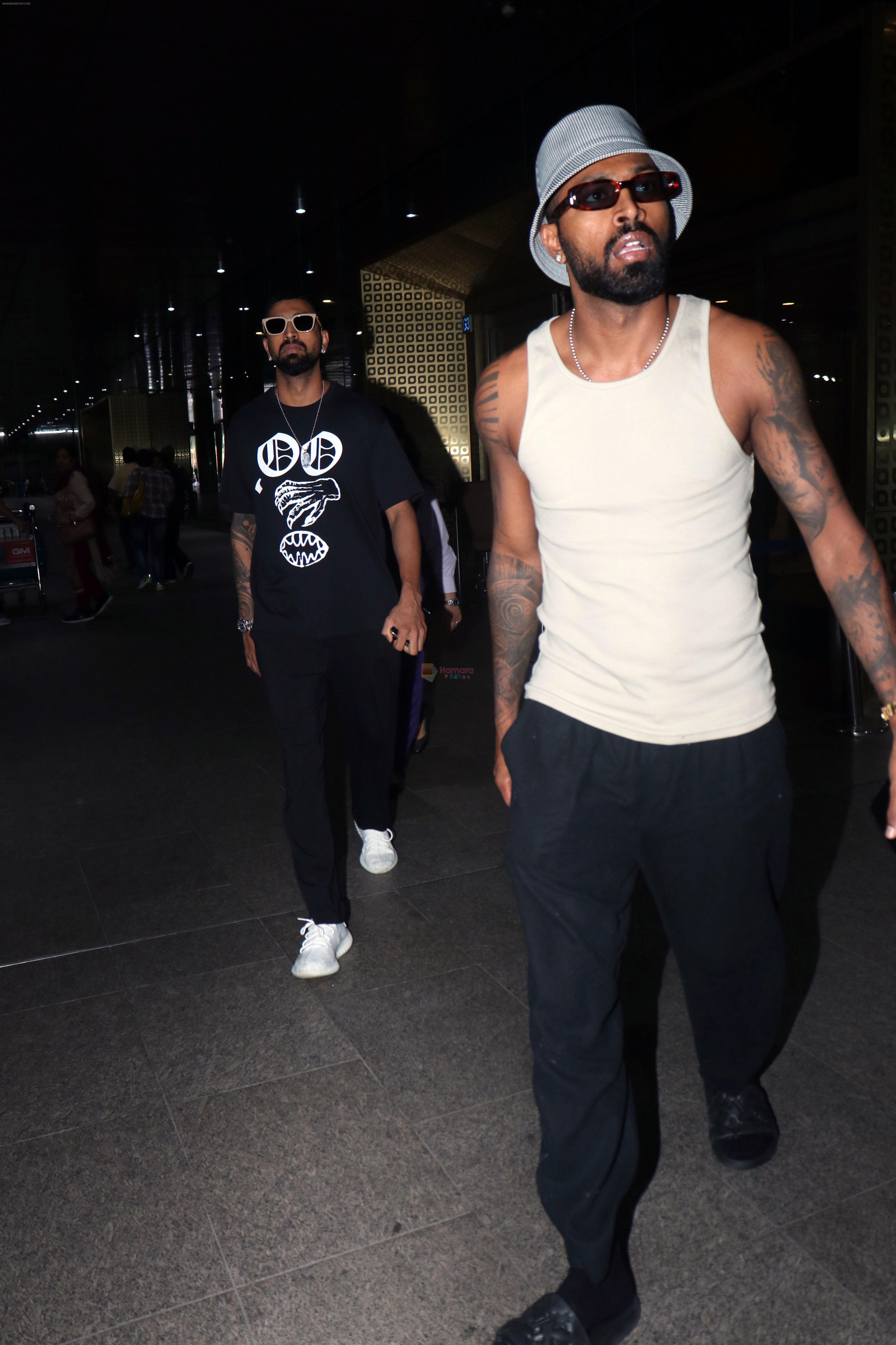 Hardik Pandya and Krunal Pandya spotted at the airport on 14 Jun 2023