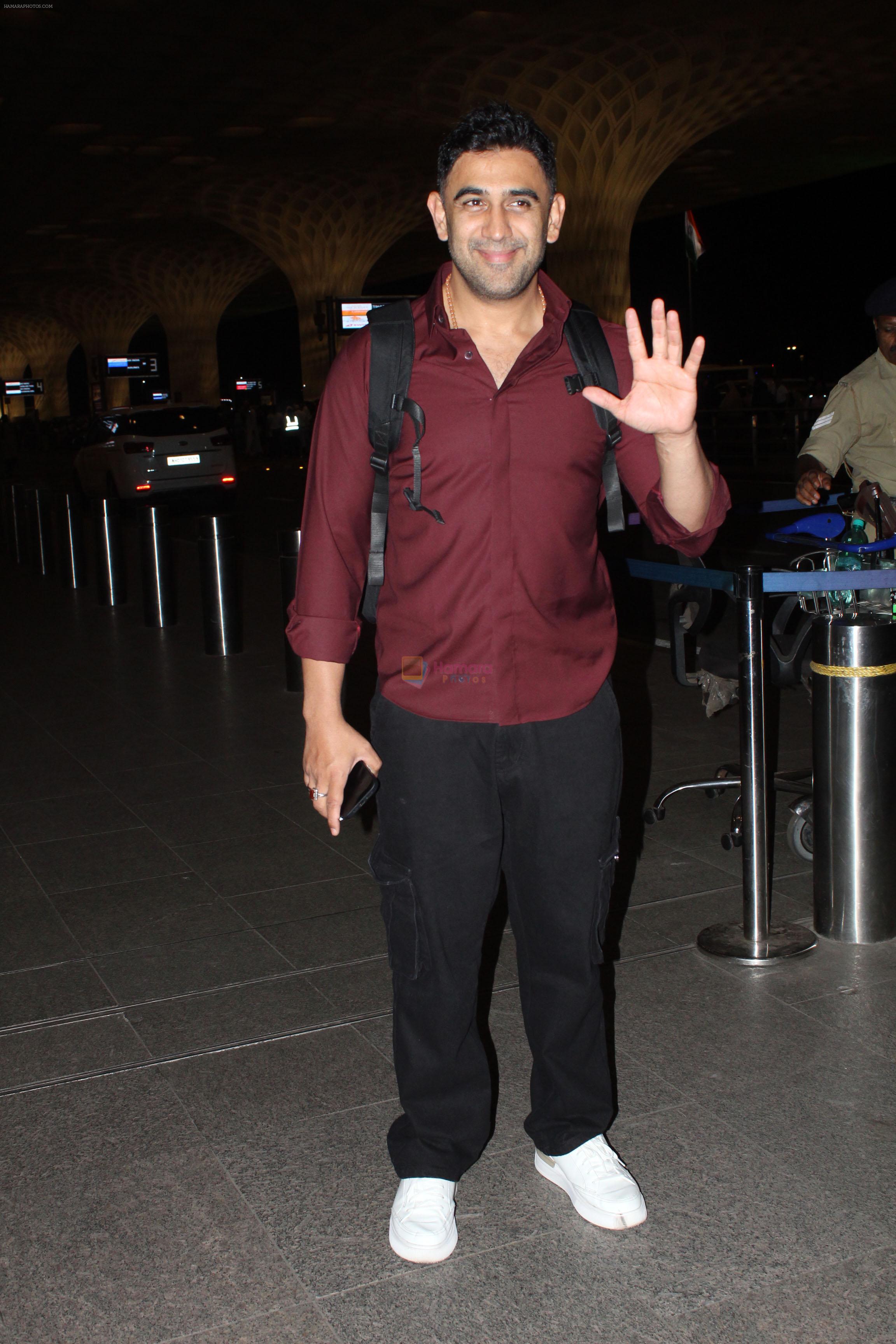 Amit Sadh spotted at the airport on 14 Jun 2023