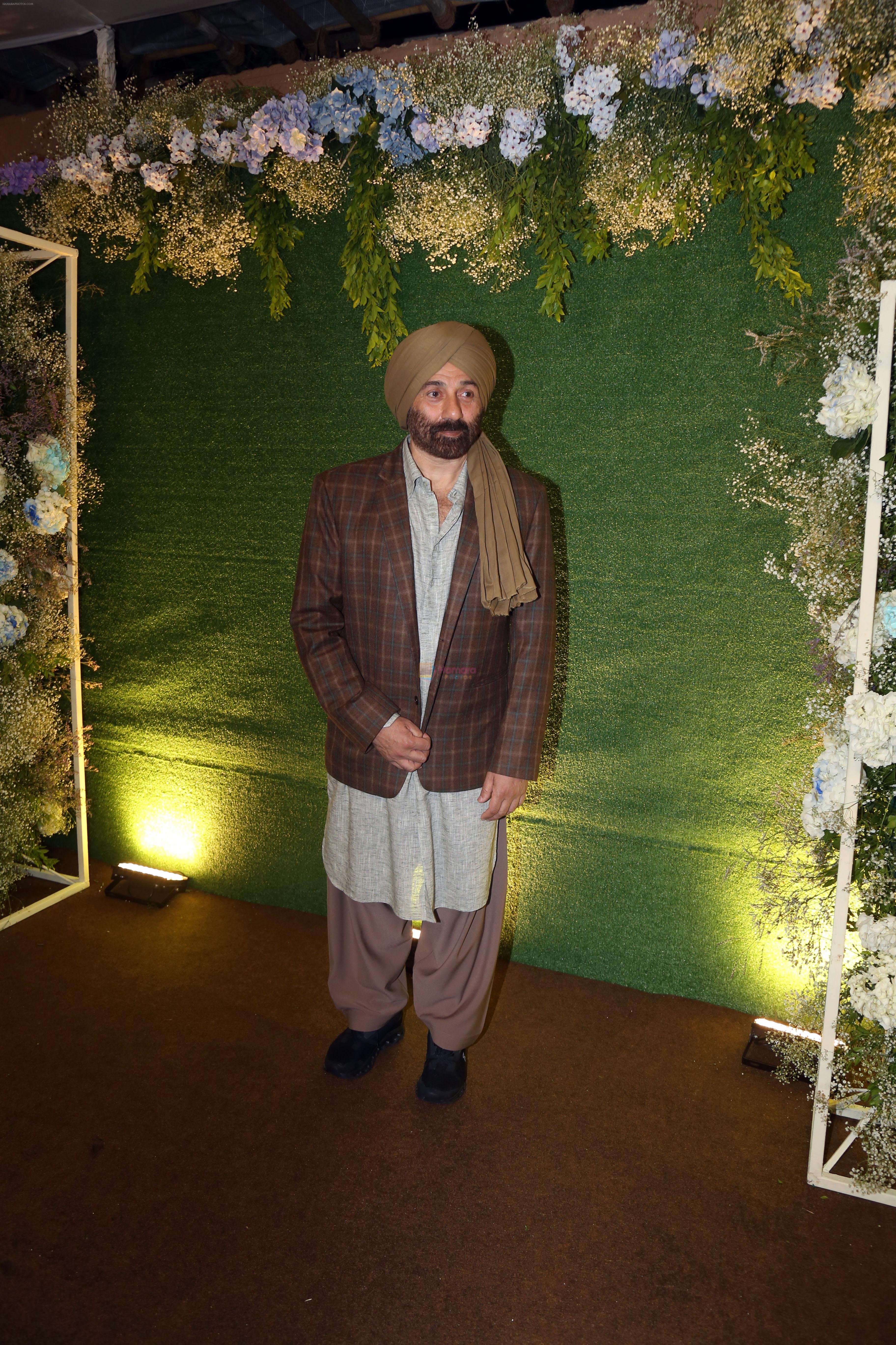 Sunny Deol pose for camera after the sangeet function on 16 Jun 2023