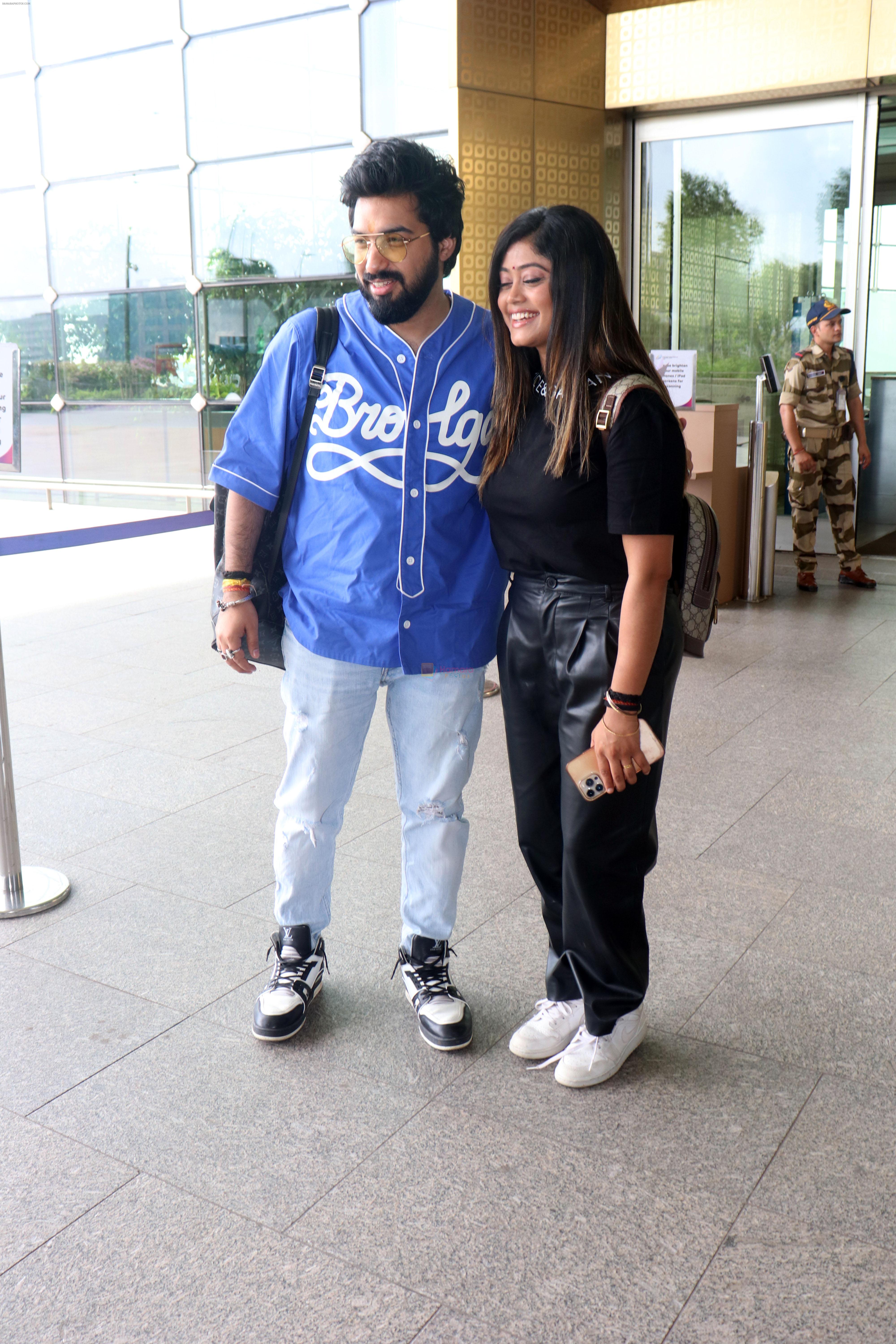 Sachet Parampara duo Sachet Tandon and Parampara Thakur seen at the airport on 22 Jun 2023