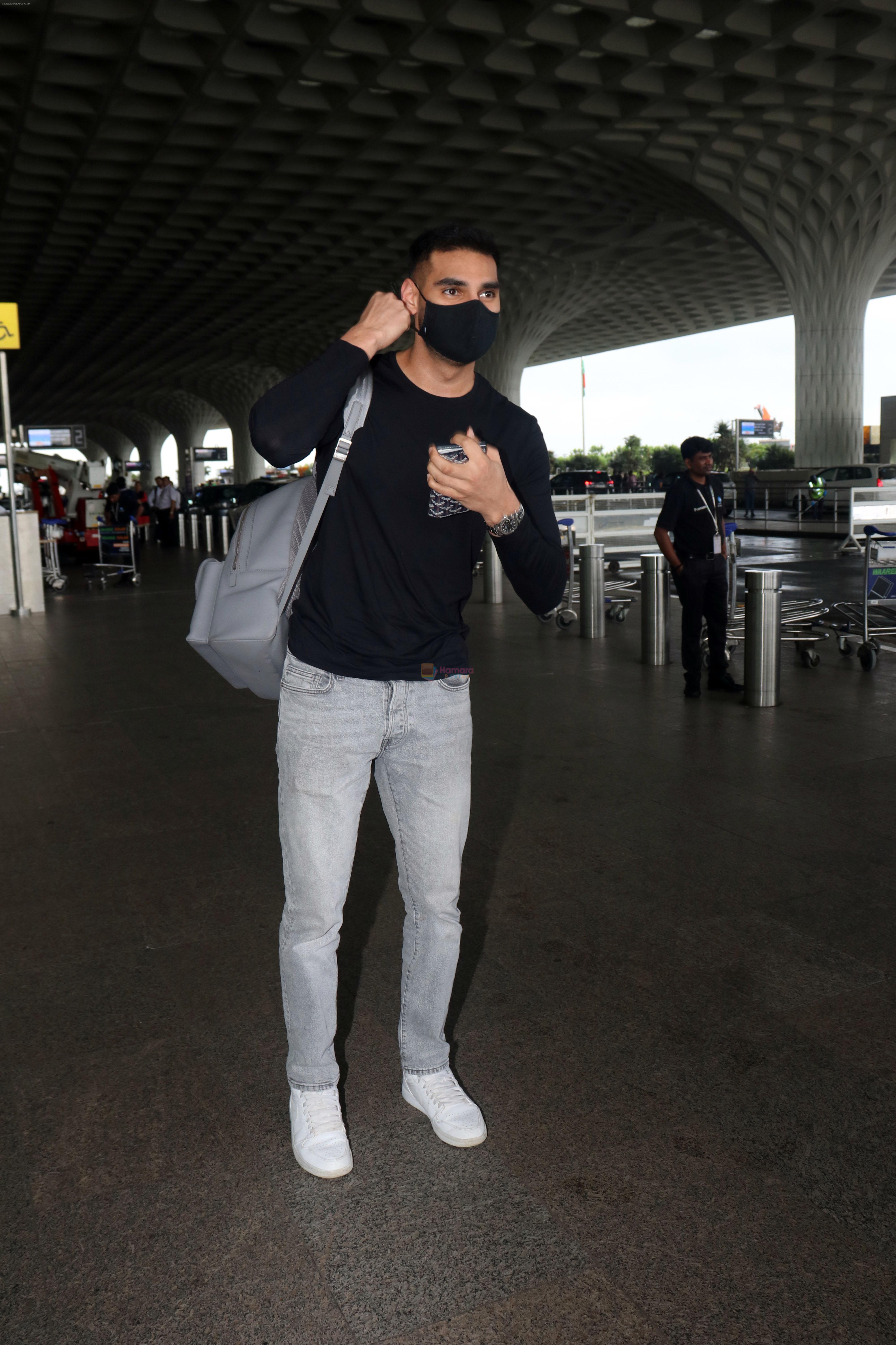 Ahan Shetty seen at the airport on 27 Jun 2023