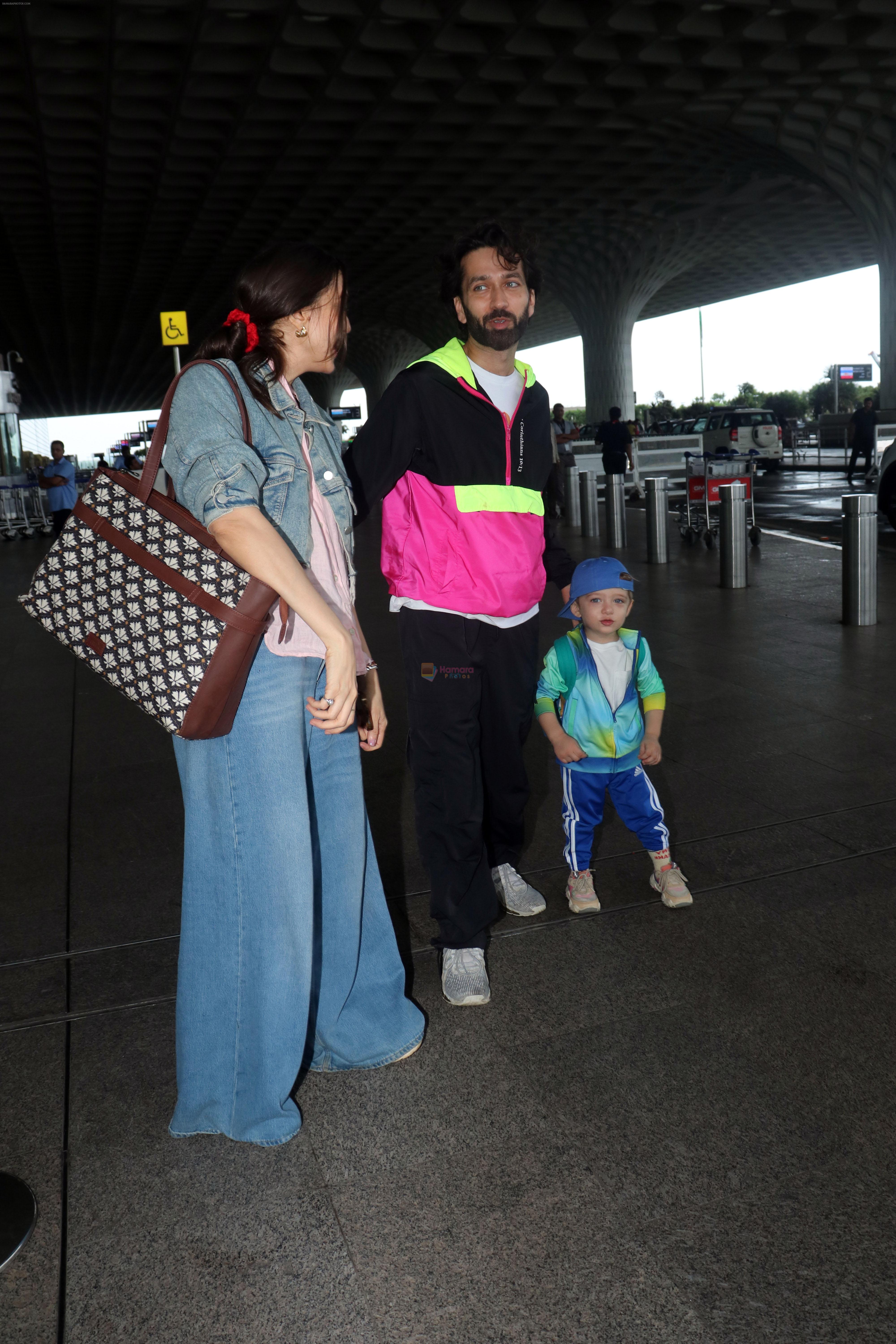 Nakuul Mehta with spouse Jankee Parekh and son Sufi seen at the airport on 28 Jun 2023