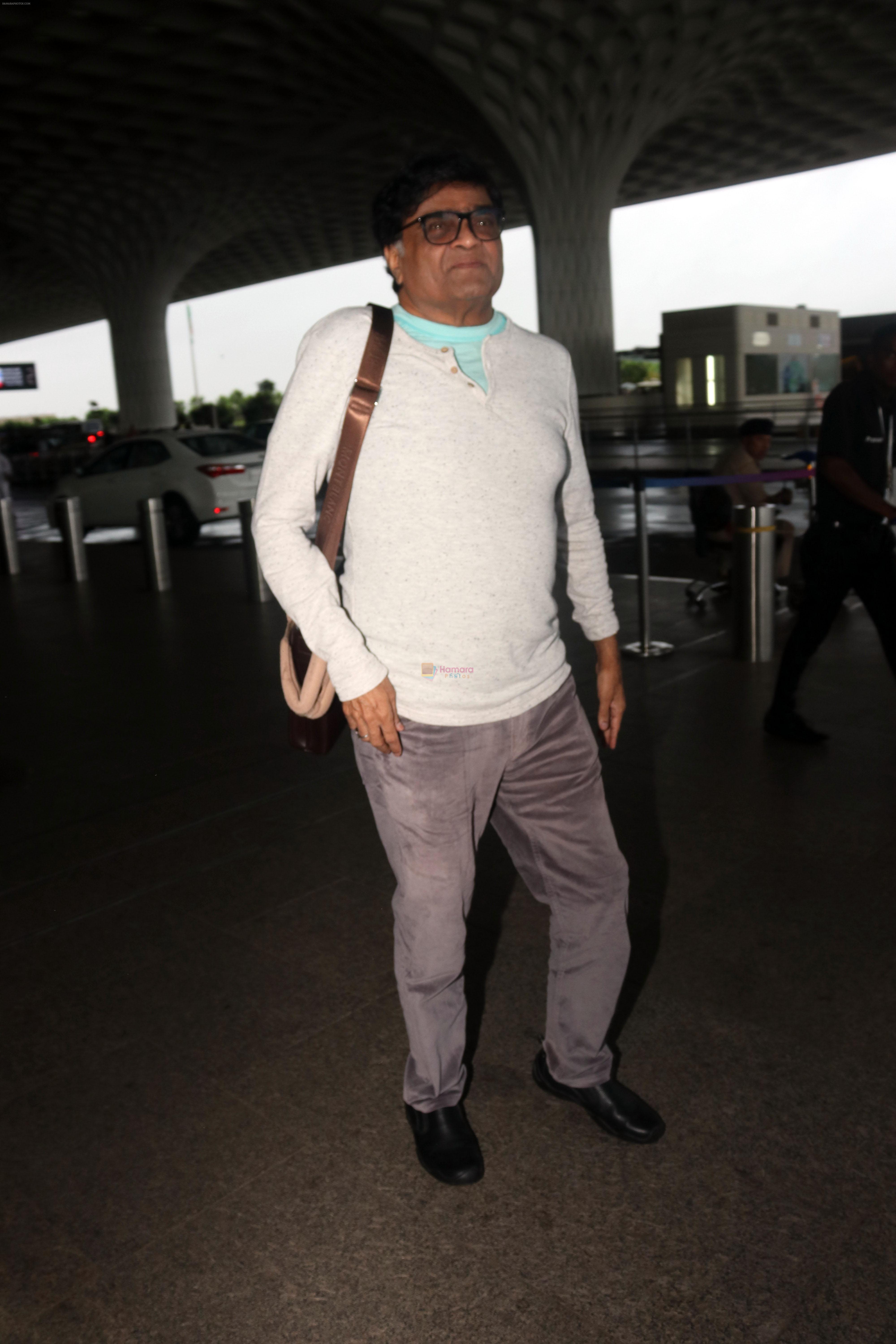 Ashok Saraf seen at the airport on 28 Jun 2023