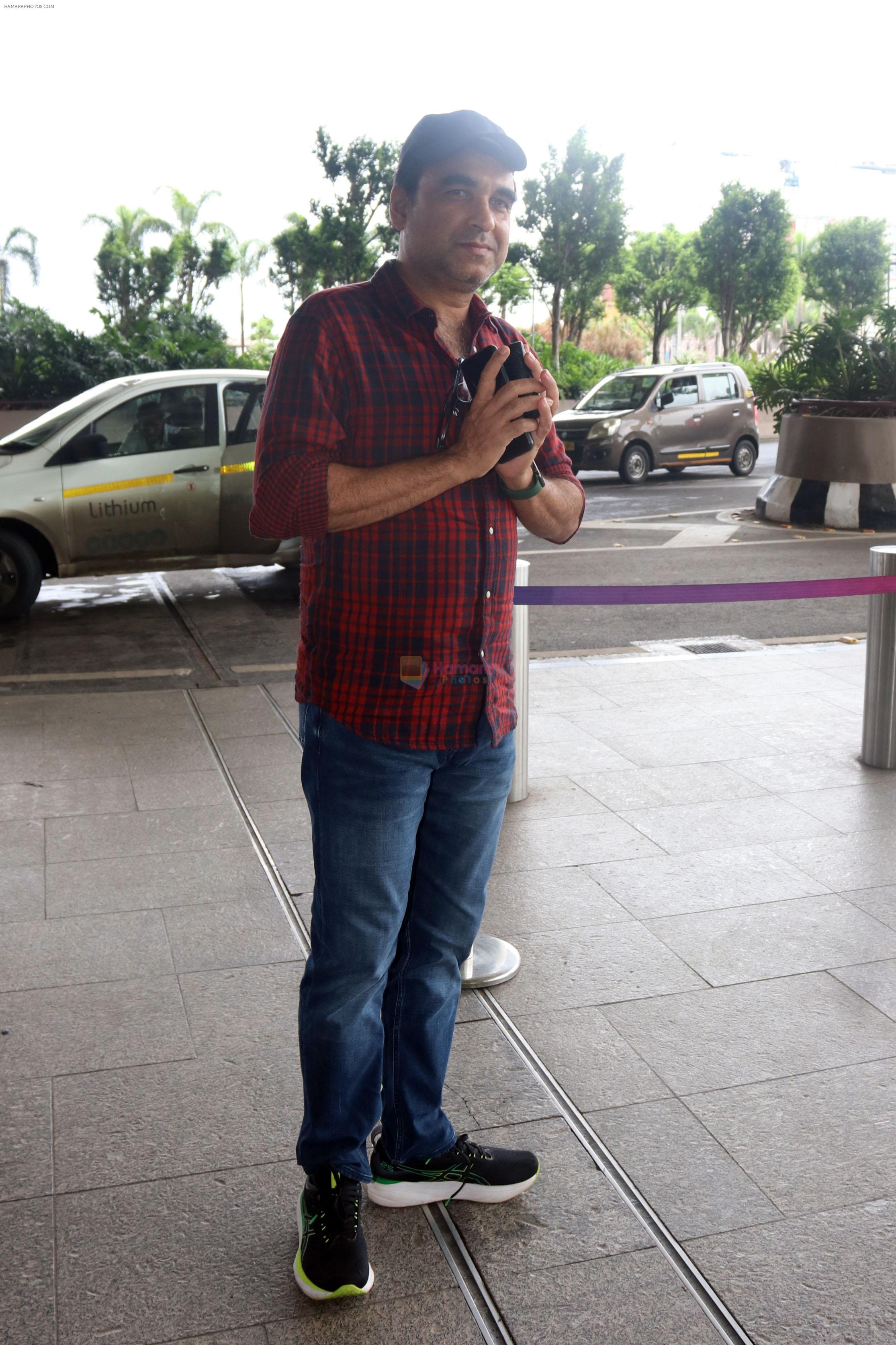 Pankaj Tripathi seen at the airport on 4 July 2023