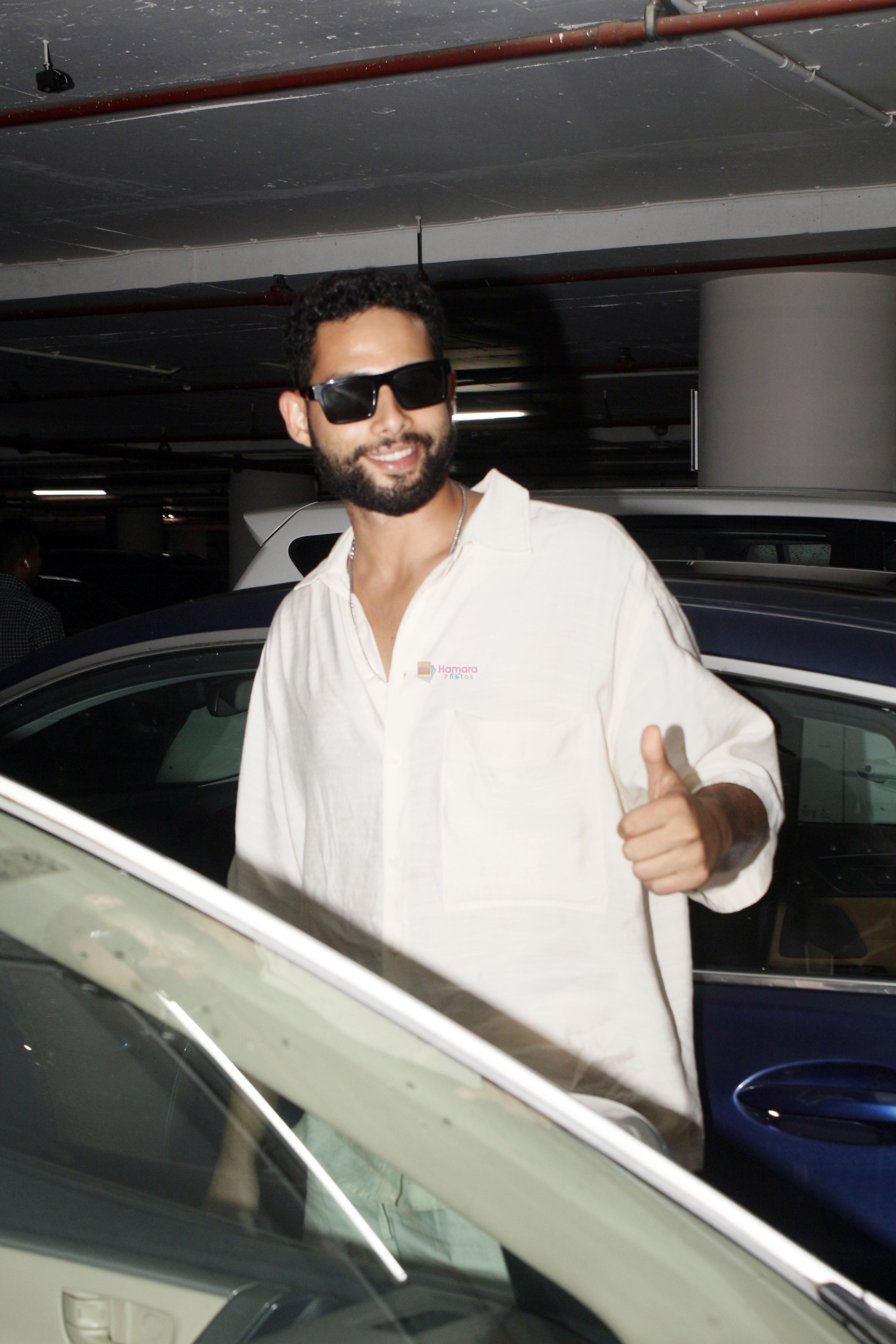 Siddhant Chaturvedi seen at the airport on 4 July 2023