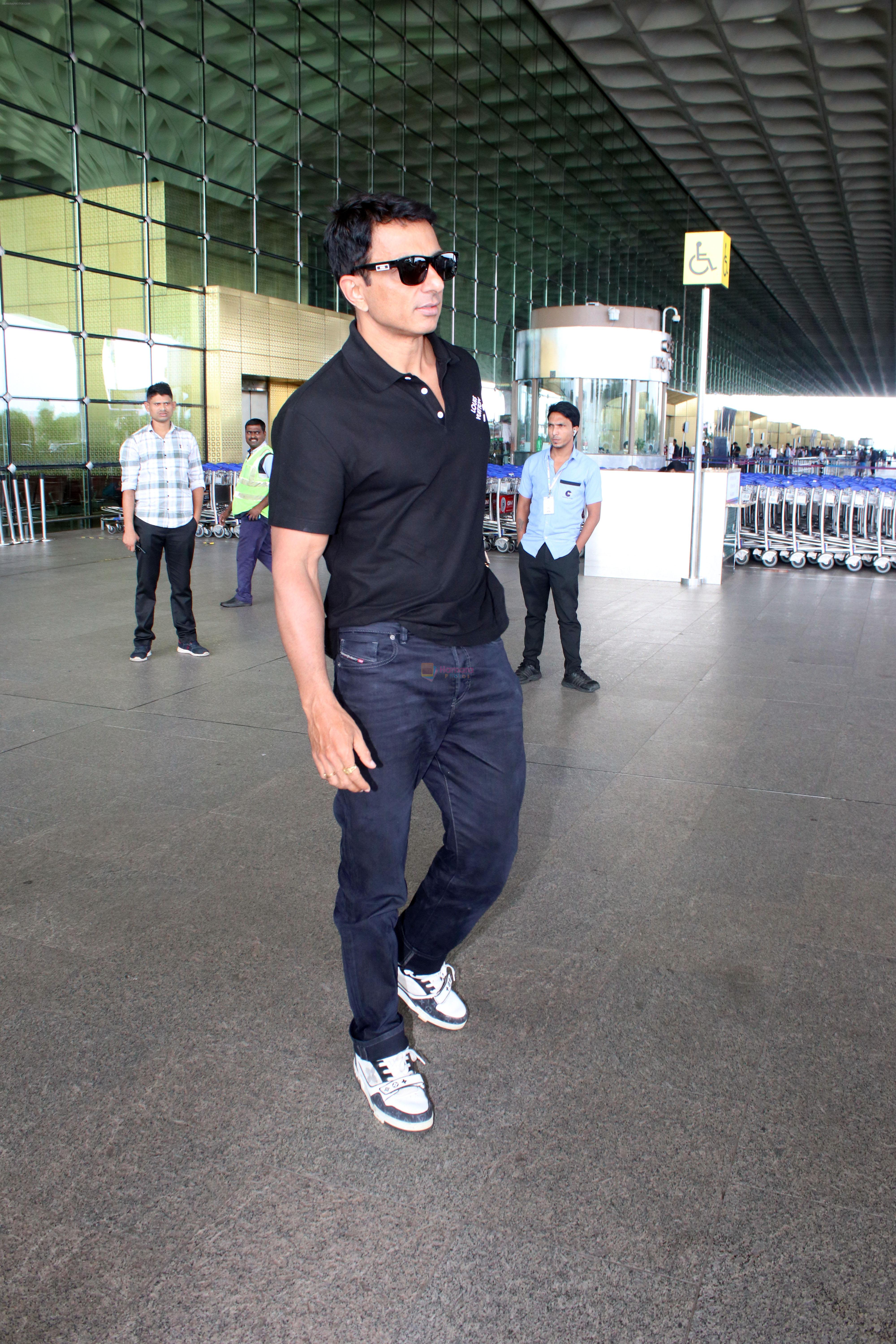 Sonu Sood seen at the airport on 17 July 2023