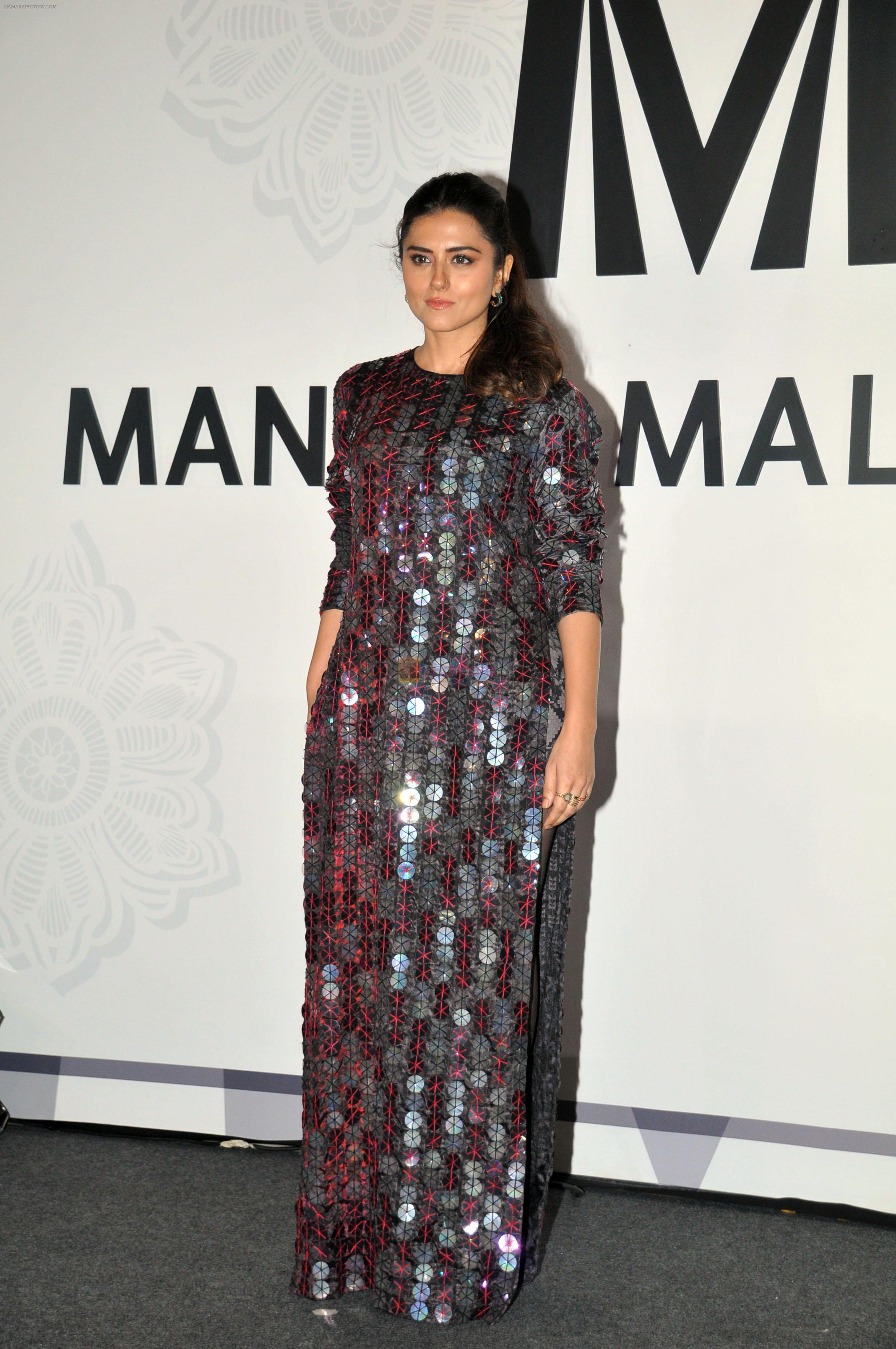 Riddhi Dogra attends The Bridal Couture Show by Manish Malhotra in Mumbai on 20 July 2023