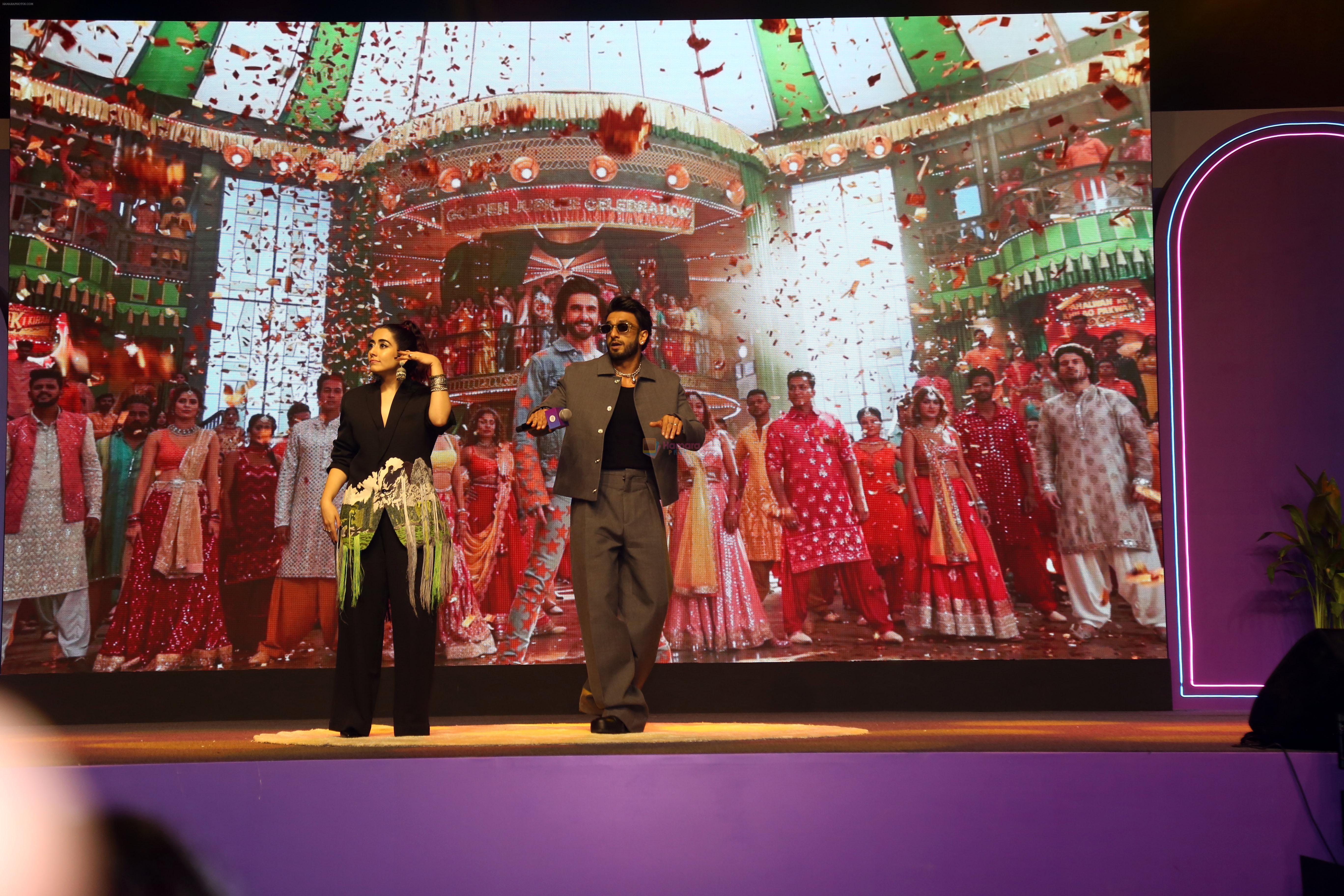 Jonita Gandhi, Ranveer Singh at the movie Rocky Aur Rani Kii Prem Kahaani musical evening with Spotify Collaboration on 21 July 2023