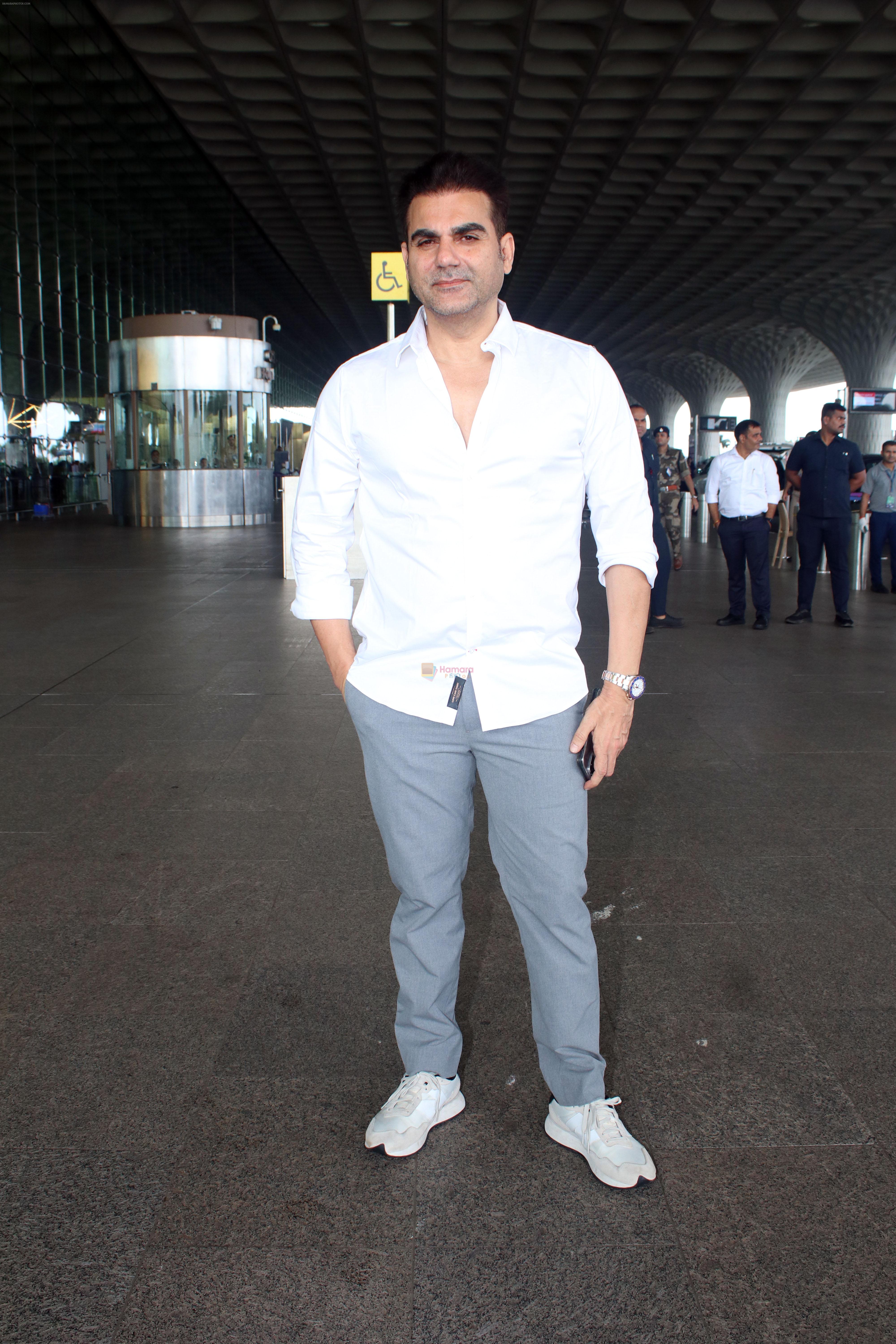 Arbaaz Khan seen at the airport on 30 July 2023