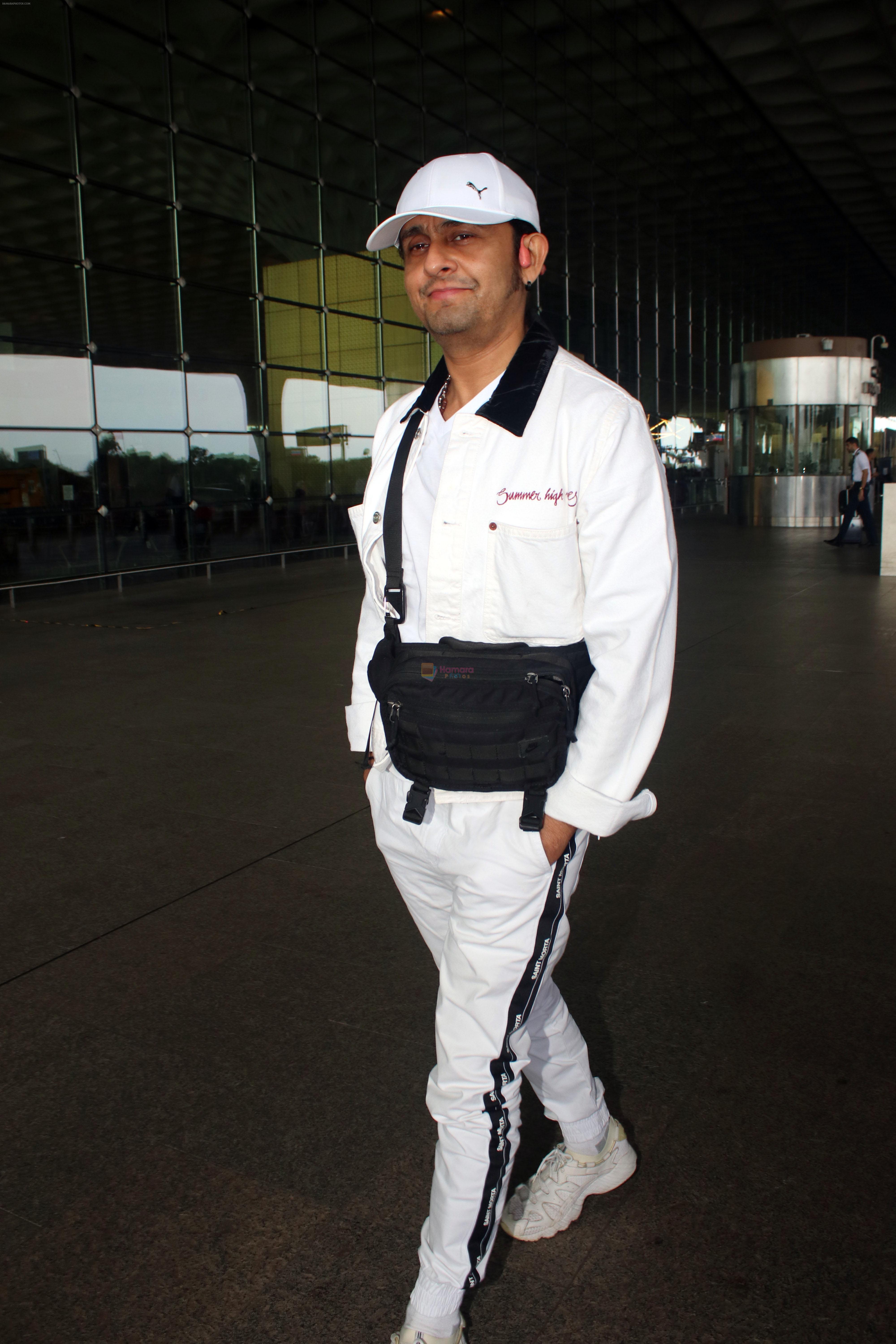 Sonu Nigam seen at the airport on 1 Aug 2023