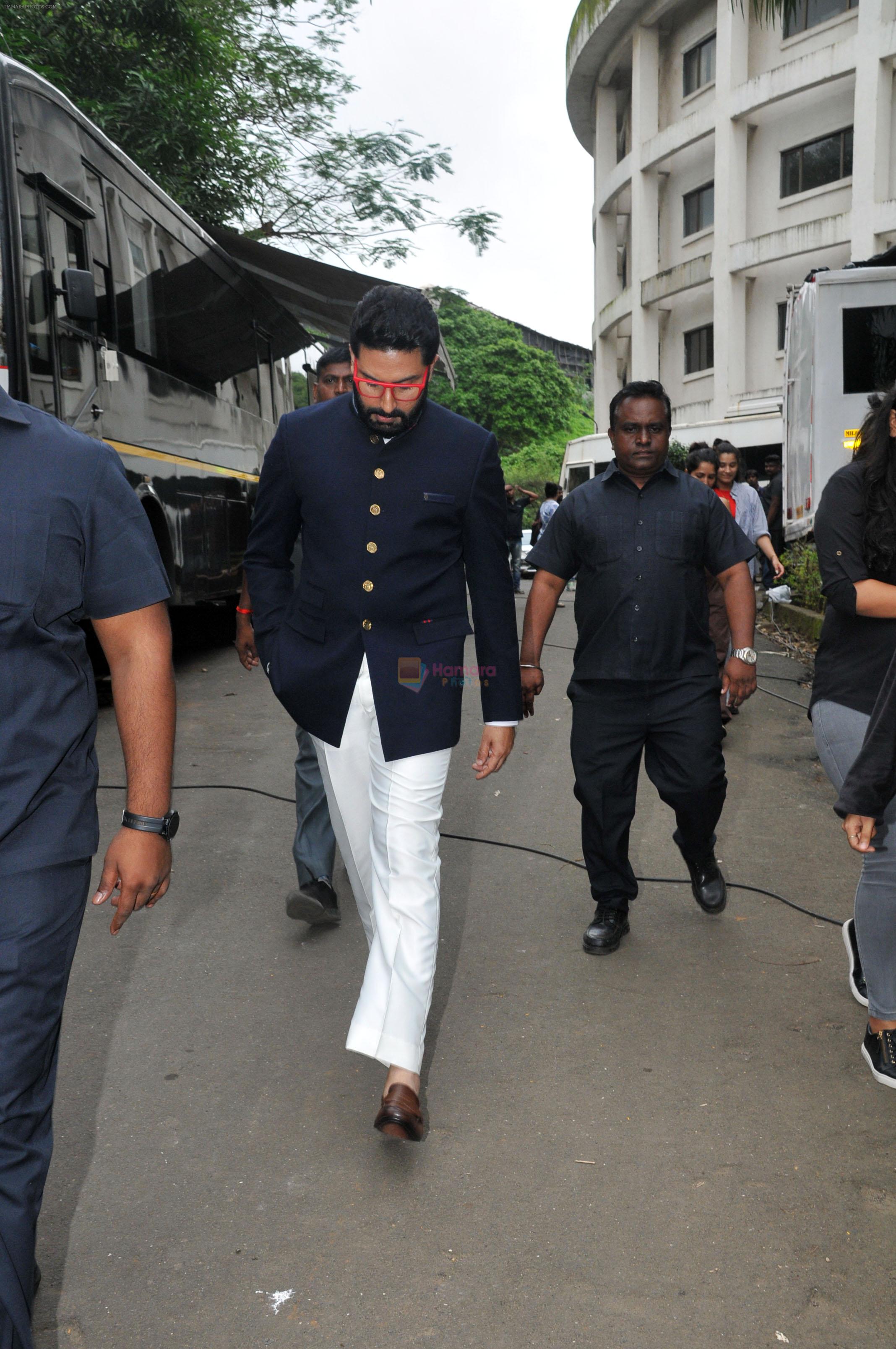 Abhishek Bachchan promote Ghoomer on the sets of India's Best Dancer 3 in Film City on 7th August 2023