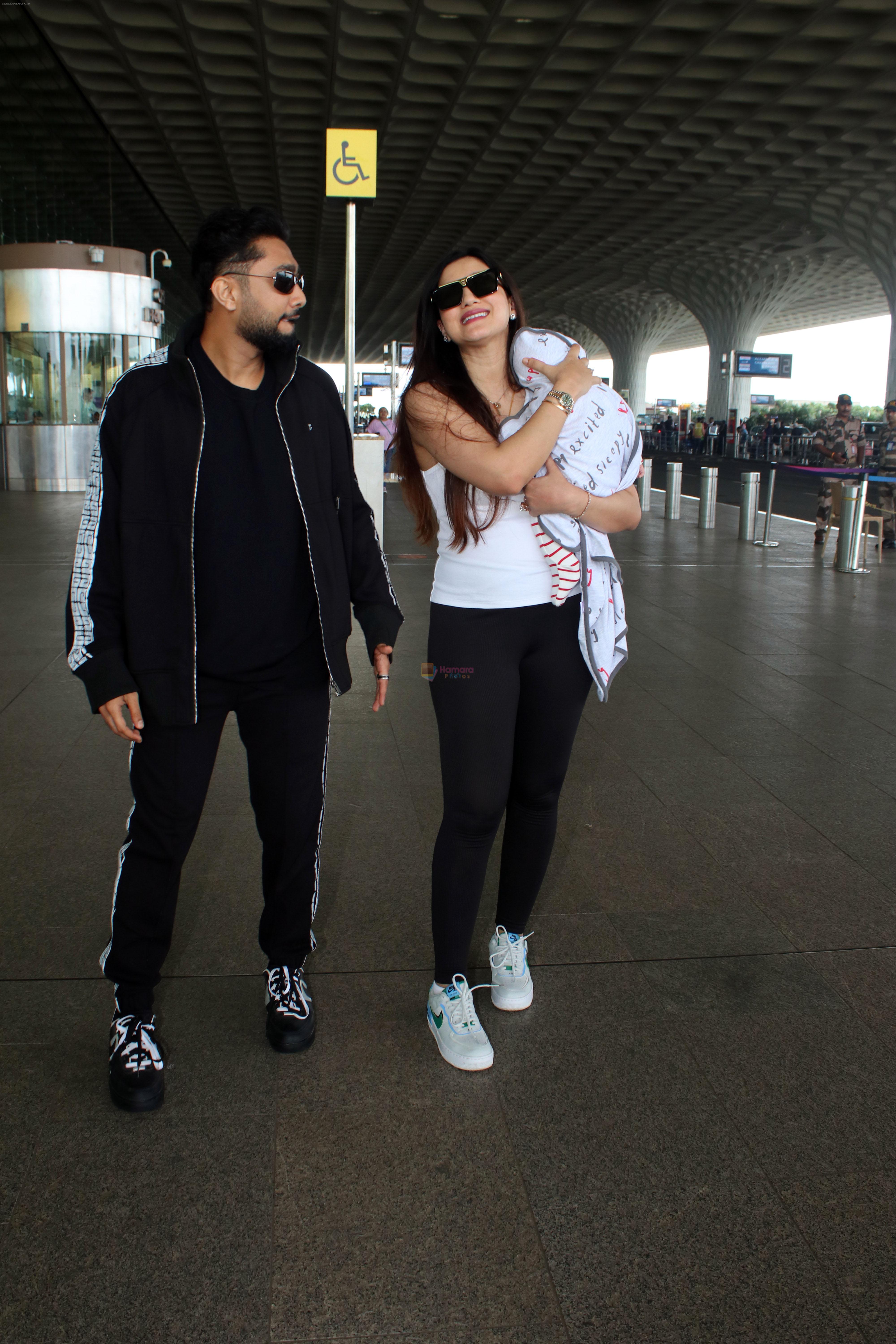 Gauahar Khan and Zaid Darbar spotted at the Airport Departure on 11th August 2023