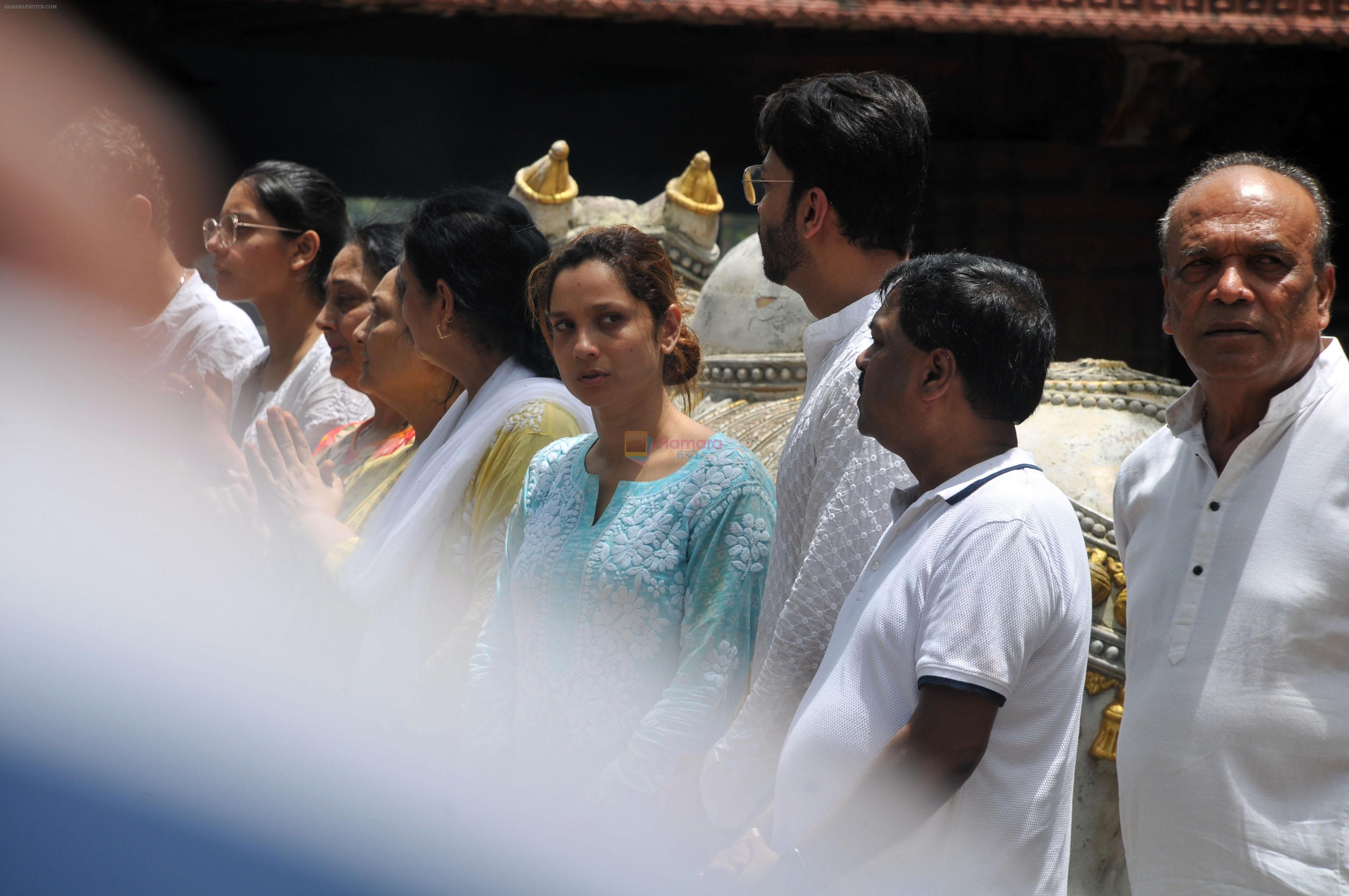 Ankita Lokhande at Shashikant Lokhande Funeral on 13th August 2023
