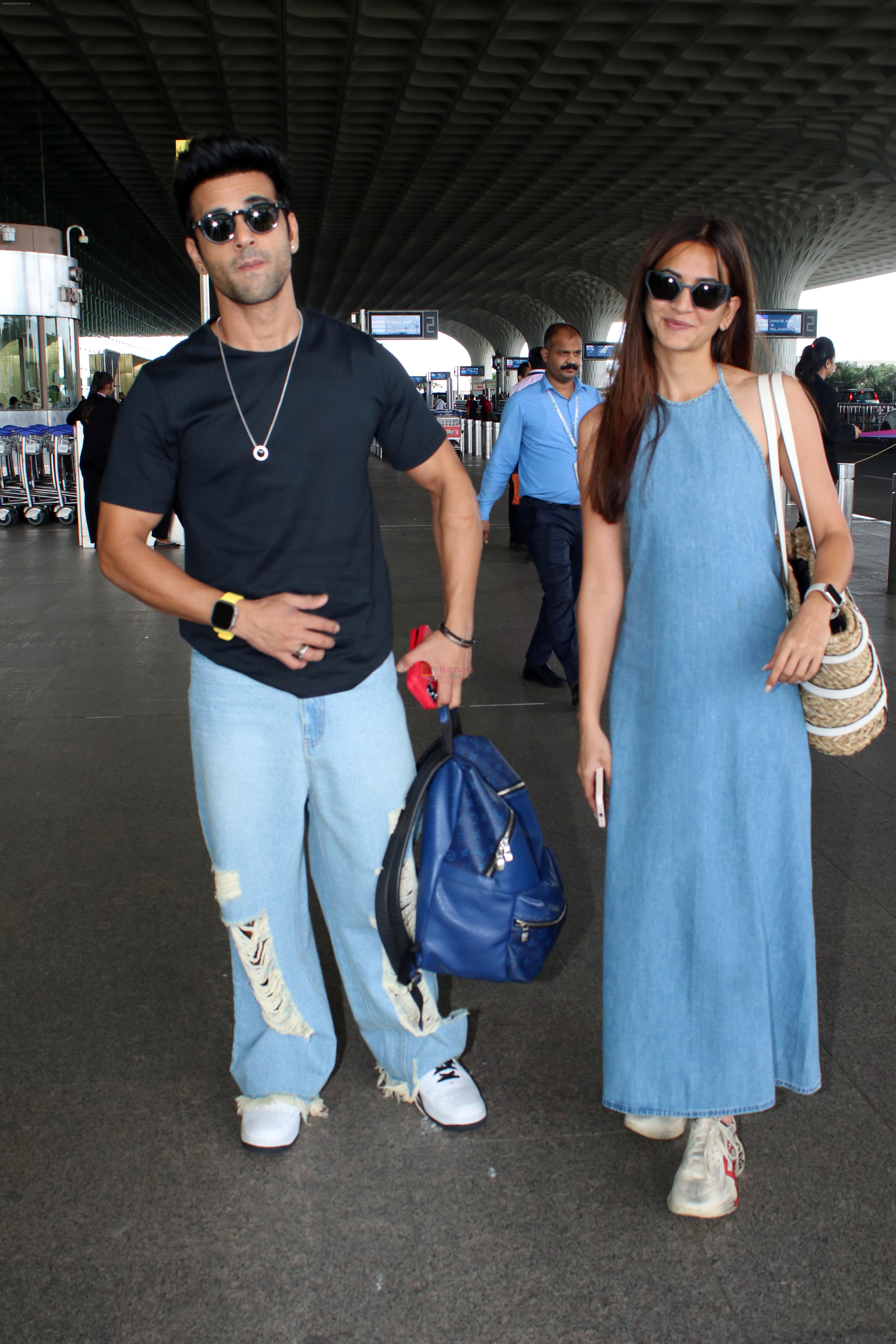 Pulkit Samrat and Kriti Kharbanda Spotted At Airport Departure on 18th August 2023