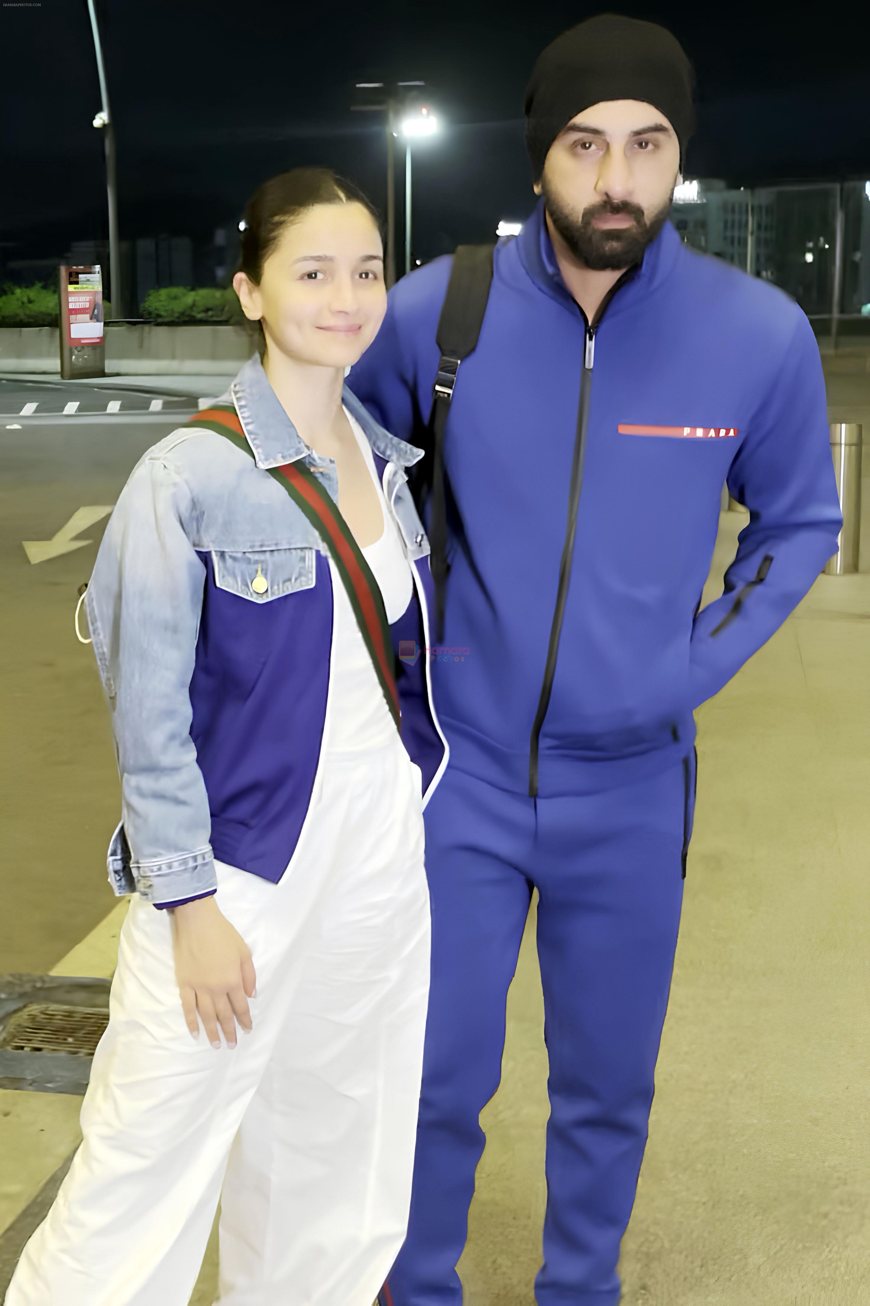 Alia Bhatt and Ranbir Kapoor Spotted At Airport Departure on 20th August 2023
