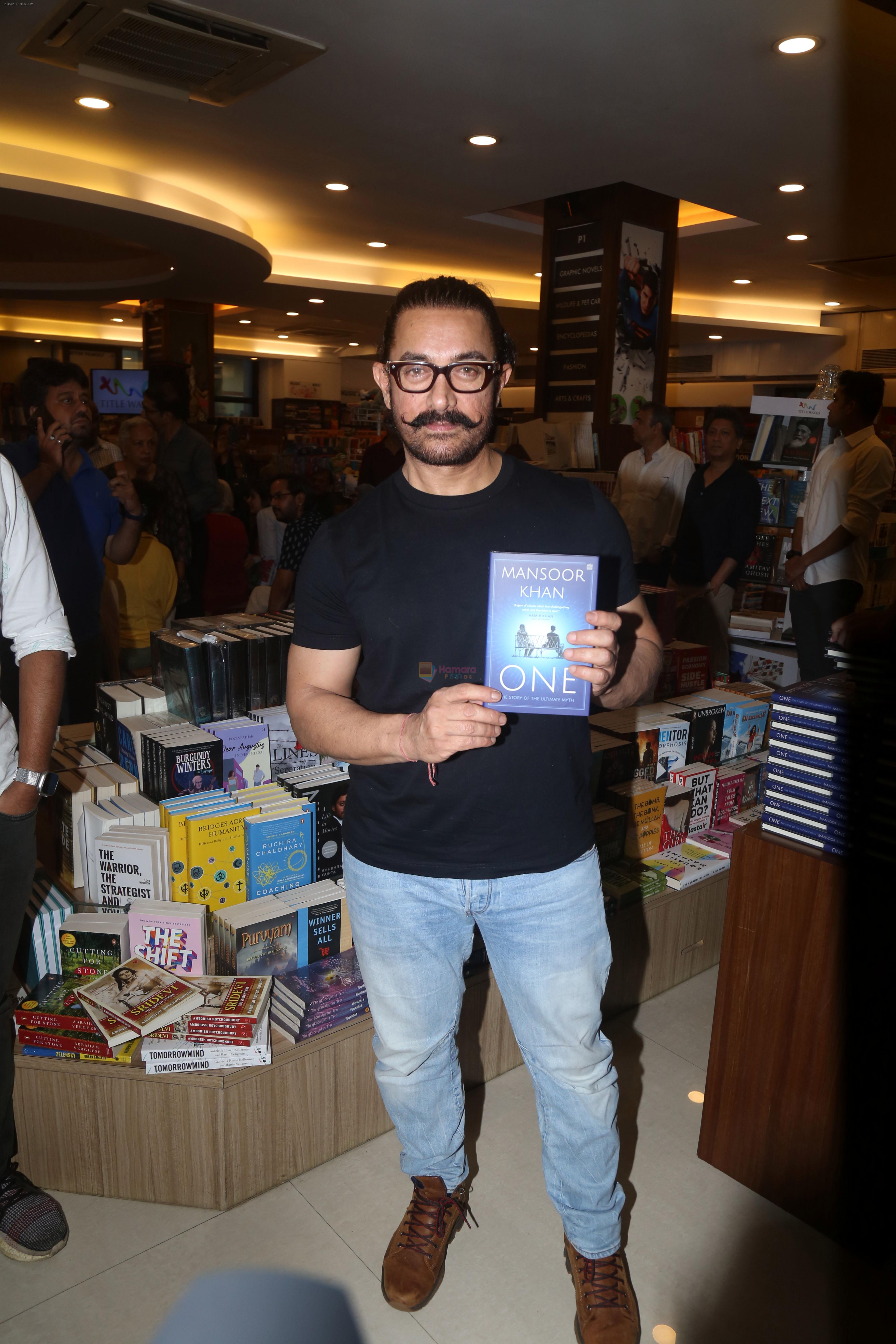 Aamir Khan at the Book Launch of ONE The Story of the Ultimate Myth by Mansoor Khan on 21st August 2023