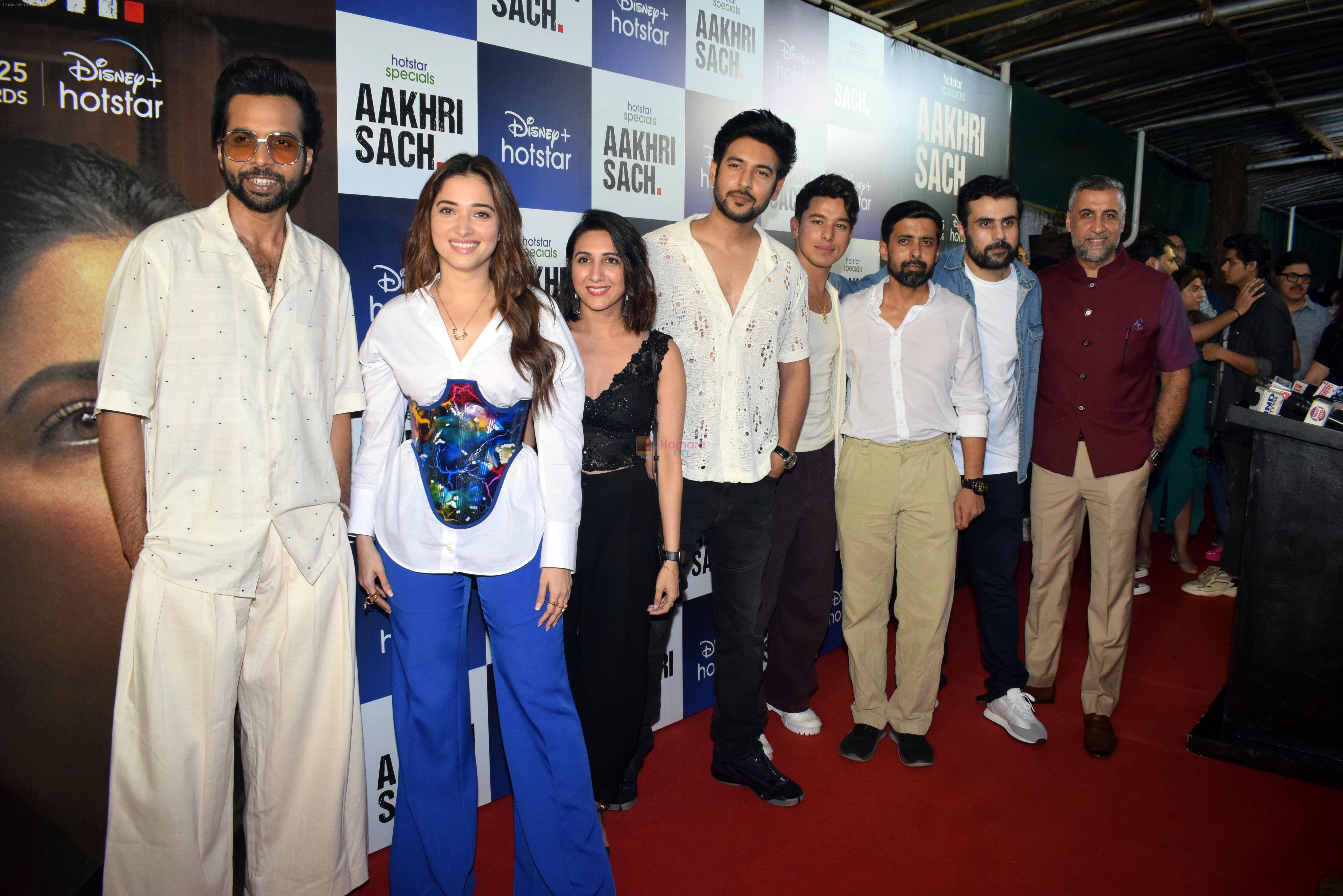 Abhishek Banerjee, Arsh Shearif, Kriti Vij, Nikhil Nanda, Pratik Sehajpal, Rahul Bagga, Shivin Narang, Tamannaah Bhatia at the premiere of Aakhri Sach series