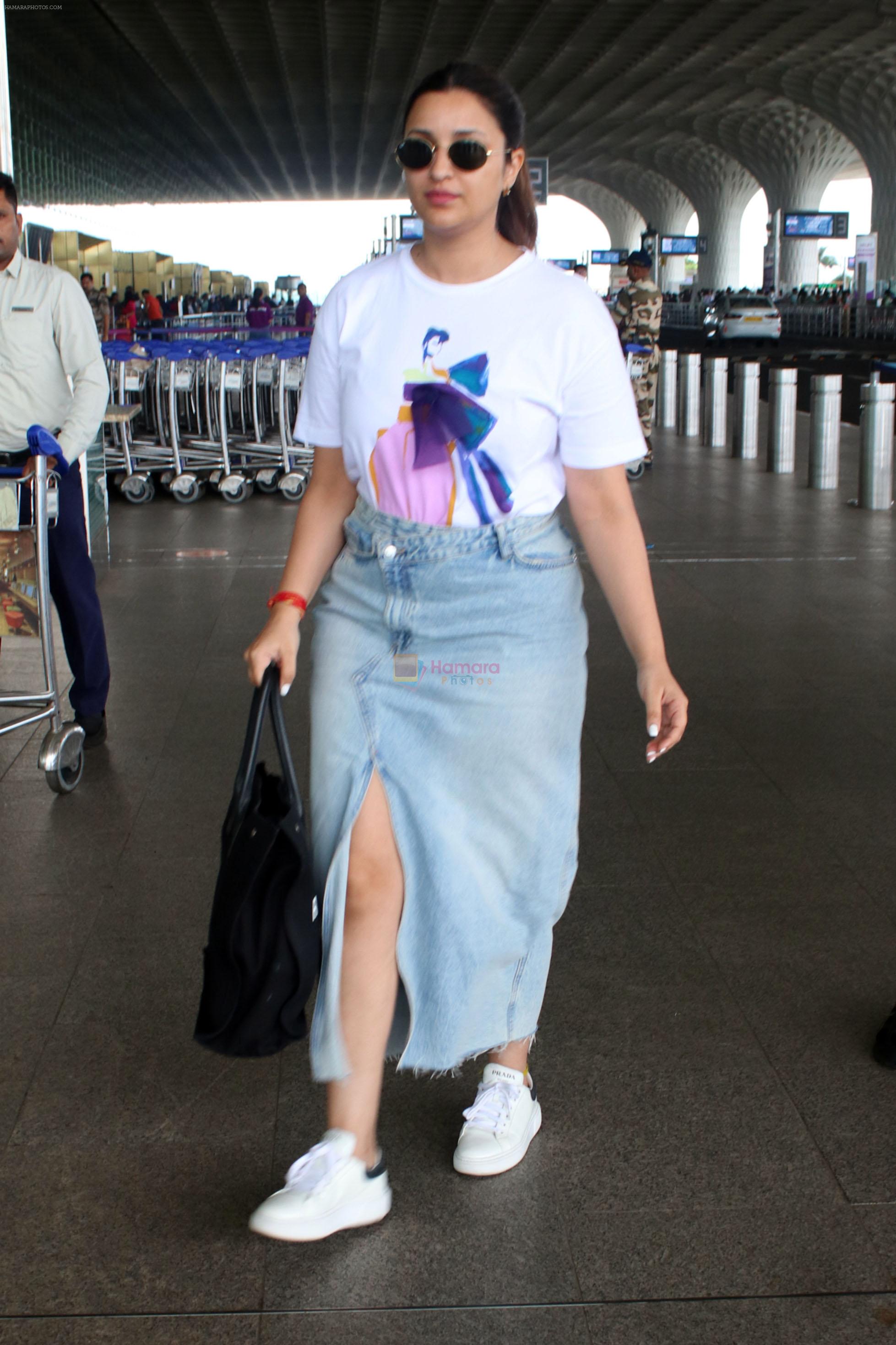 Parineeti Chopra Spotted At Airport Departure on 8th Sept 2023