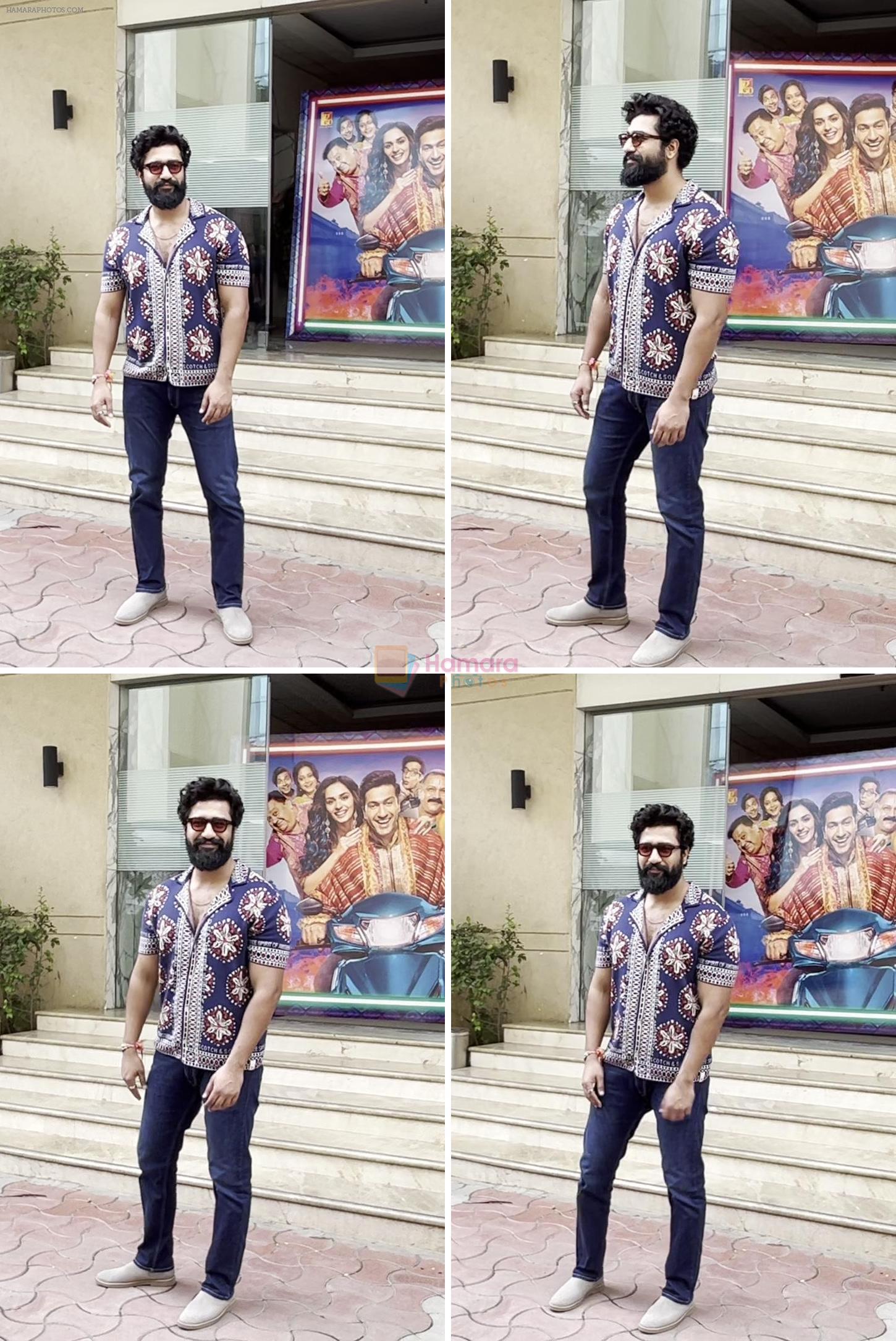 Vicky Kaushal spotted at YRF studio after trailer launch of film The great Indian family on 12th Sept 2023