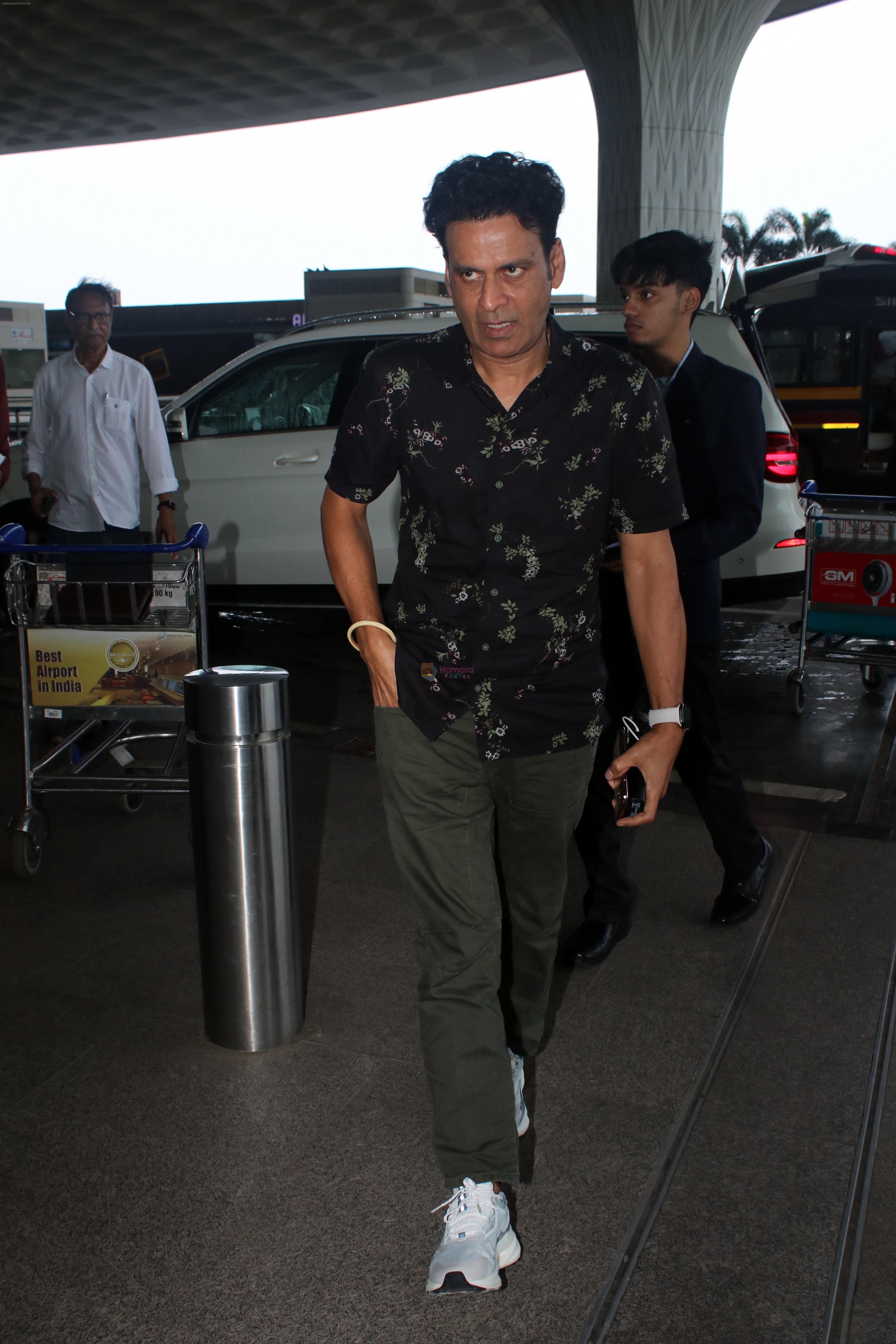 Manoj Bajpayee spotted at airport departure on 17th Sept 2023