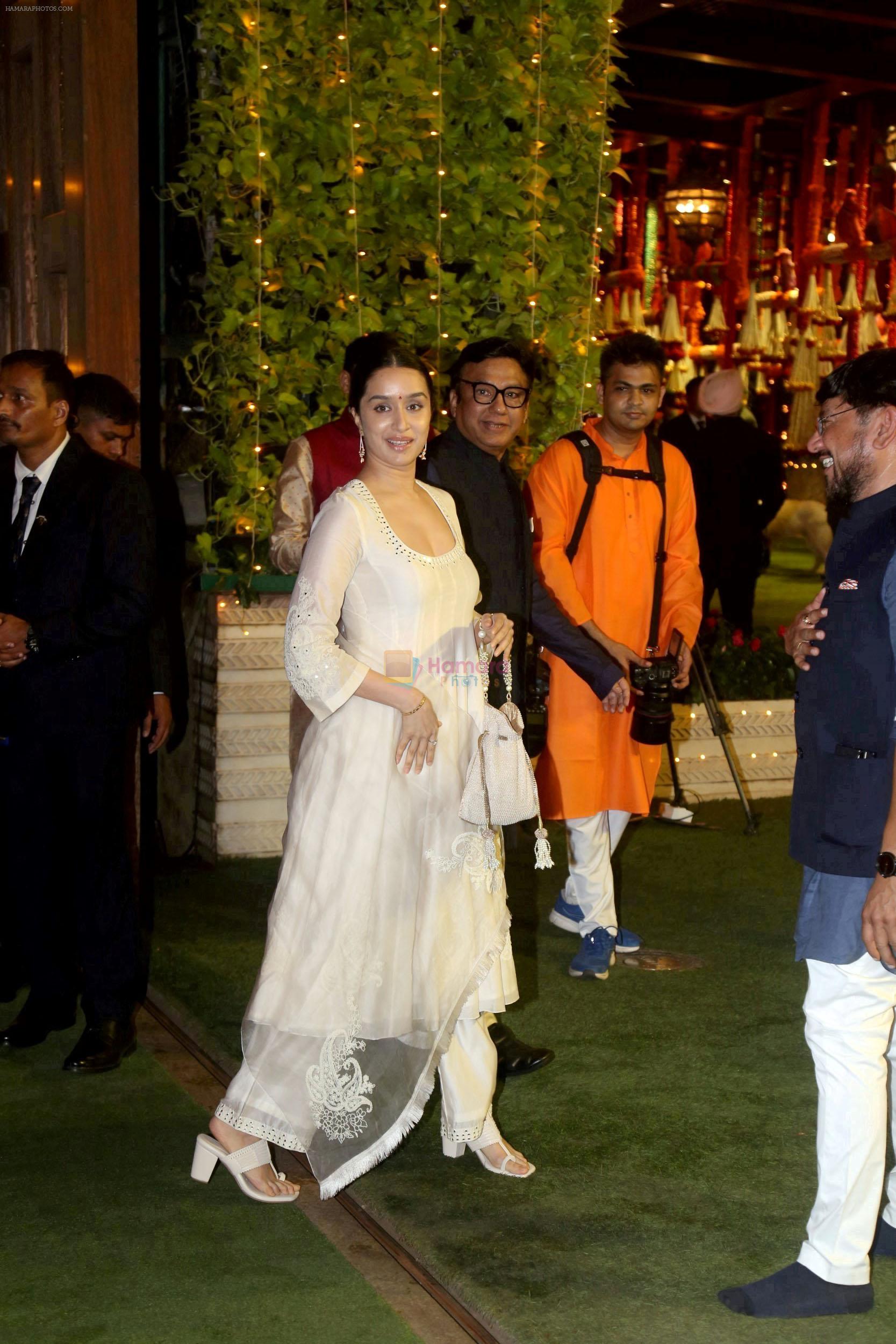 Shraddha Kapoor at Ambani House Antilia for Ganpati Darshan on 19th Sept 2023