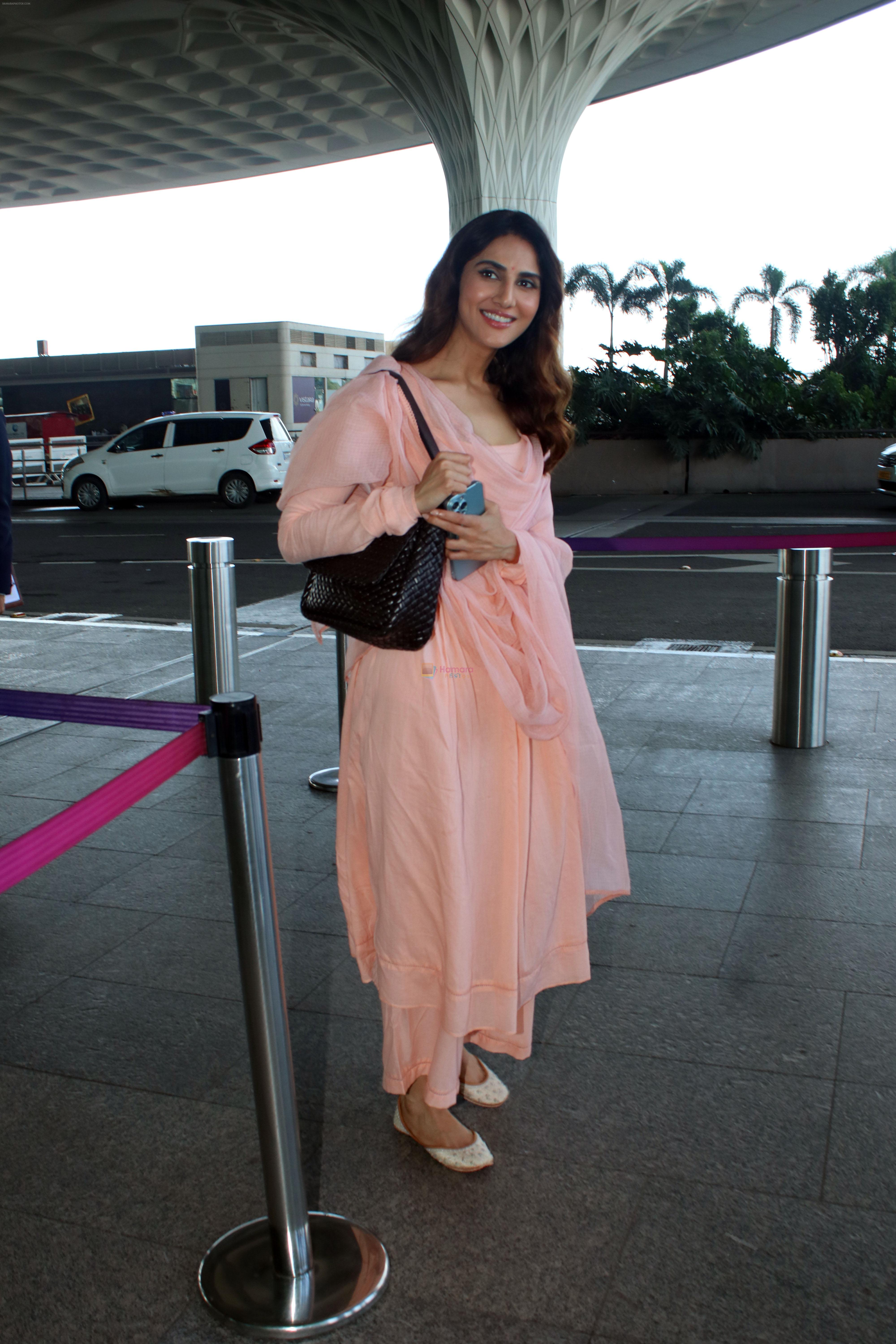 Vaani Kapoor Spotted At Airport Departure on 19th Sept 2023