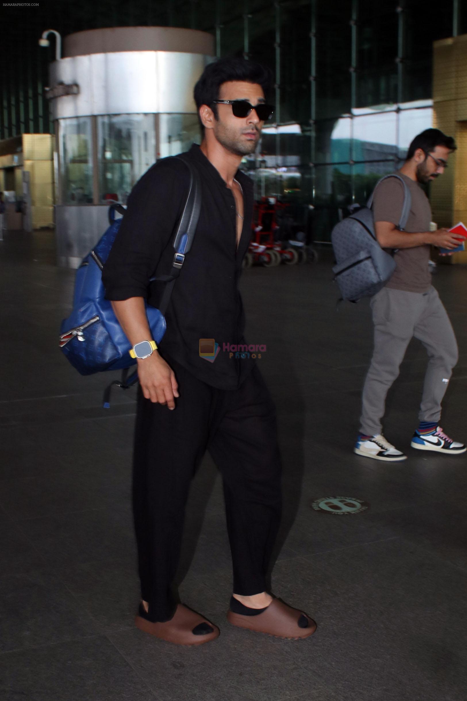 Pulkit Samrat spotted at Airport Departure on 22nd Sept 2023
