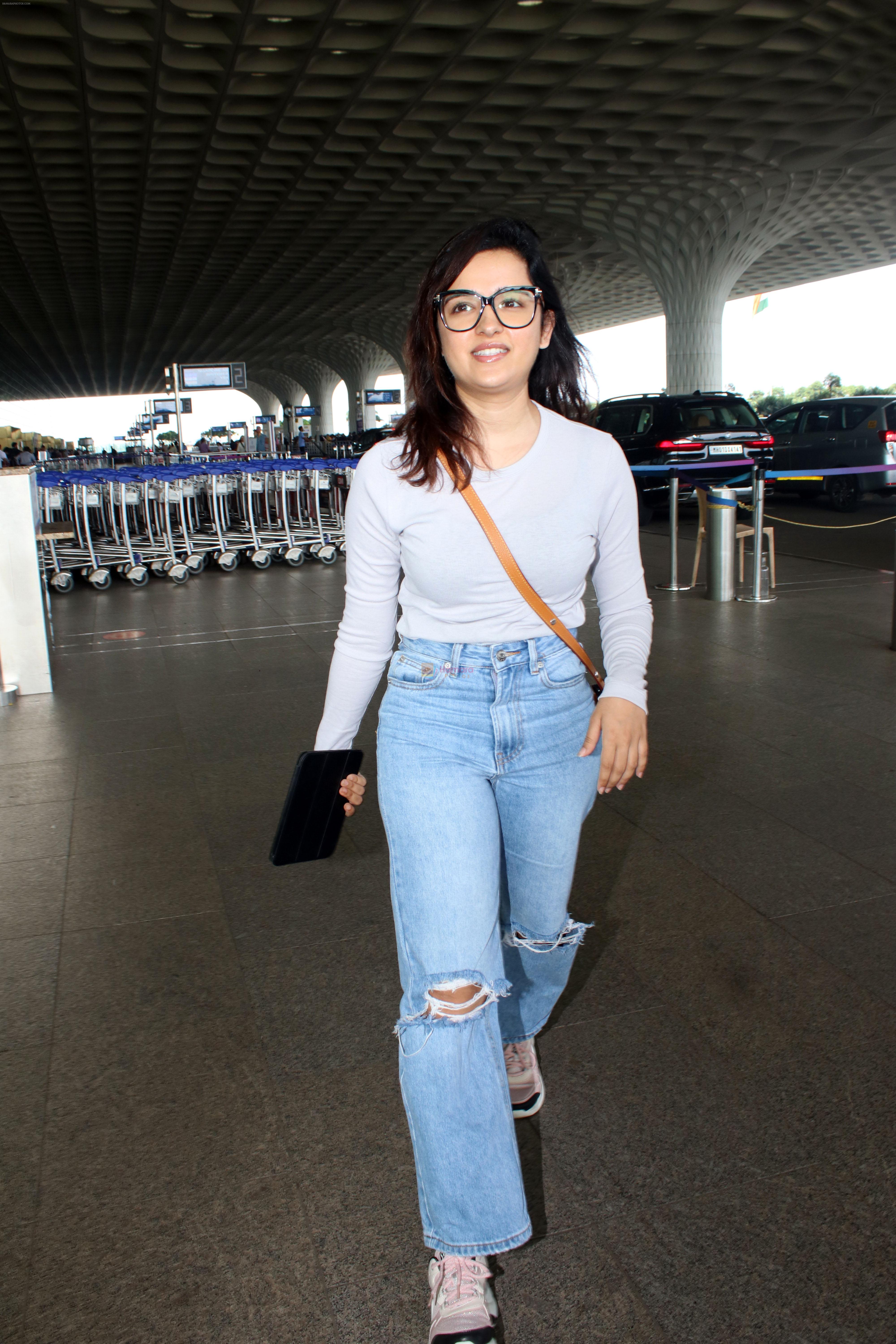 Shirley Setia Spotted At Airport Departure on 30th Sept 2023