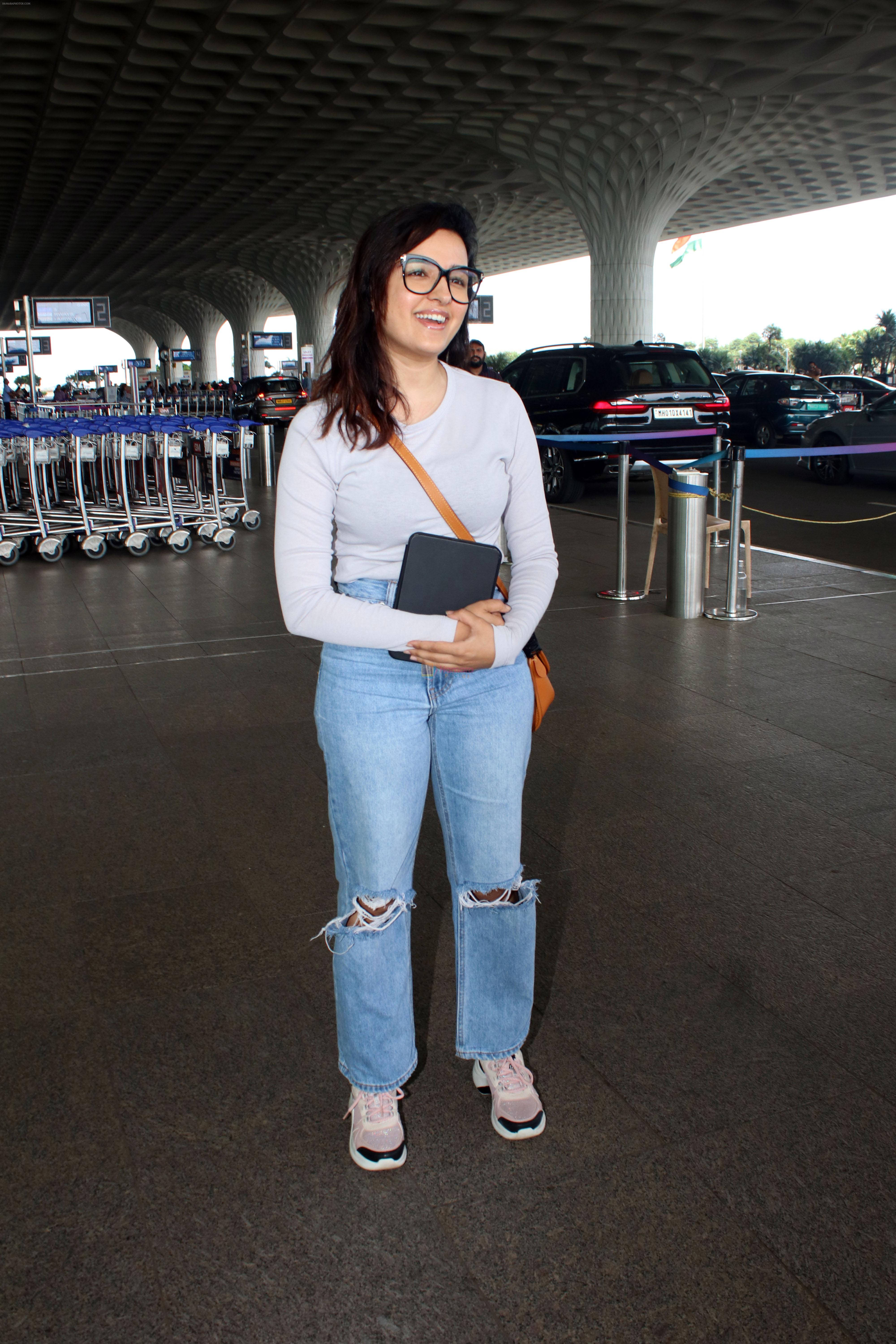 Shirley Setia Spotted At Airport Departure on 30th Sept 2023