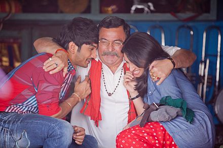 Parineeti Chopra, Sushant Singh Rajput, Rishi Kapoor in still from the movie Shuddh Desi Romance