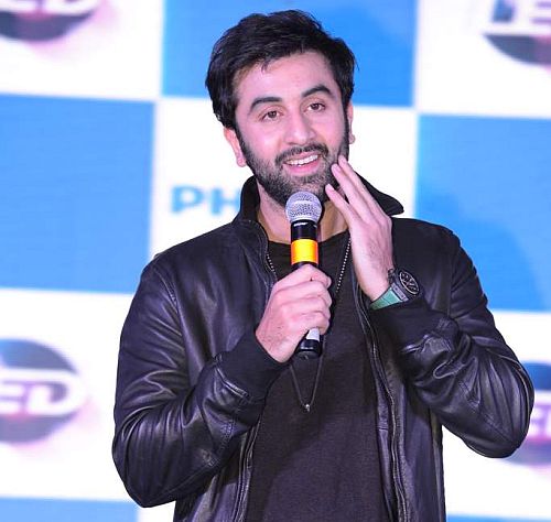 Ranbir Kapoor unveils Philips LED in Trident, BKC, Mumbai on 23rd Oct 2013