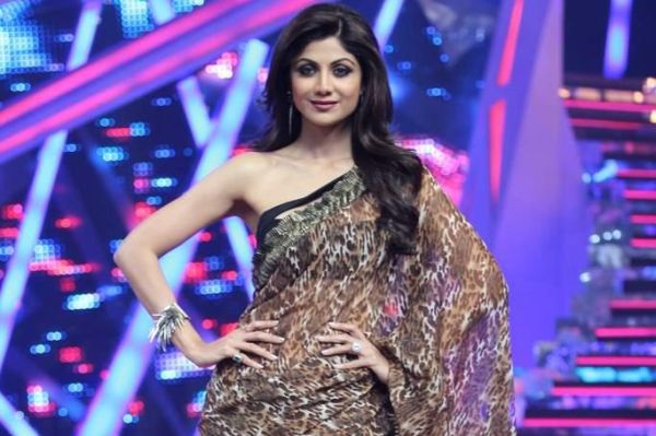 Shilpa Shetty Kundra posing on Nach Baliye -6 Sat Sun @9pm on STAR Plus