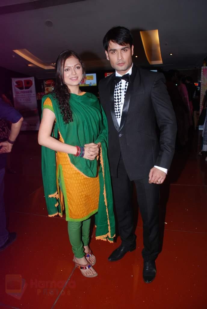 Drashti Dhami and Vivian Dsena at Madhubala serial red carpet