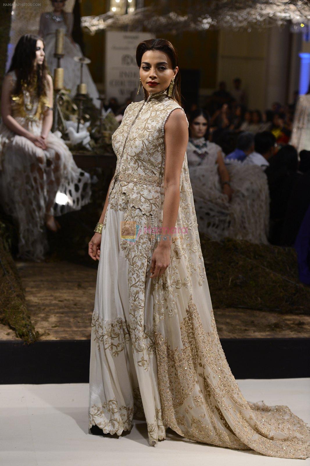 A Model during Anamika Khanna showcase When Time Stood Still at the FDCI India Couture Week 2016 on 22 July 2016