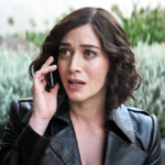 Alex Forrest (Lizzy Caplan) in S01E03 of Fatal Attraction