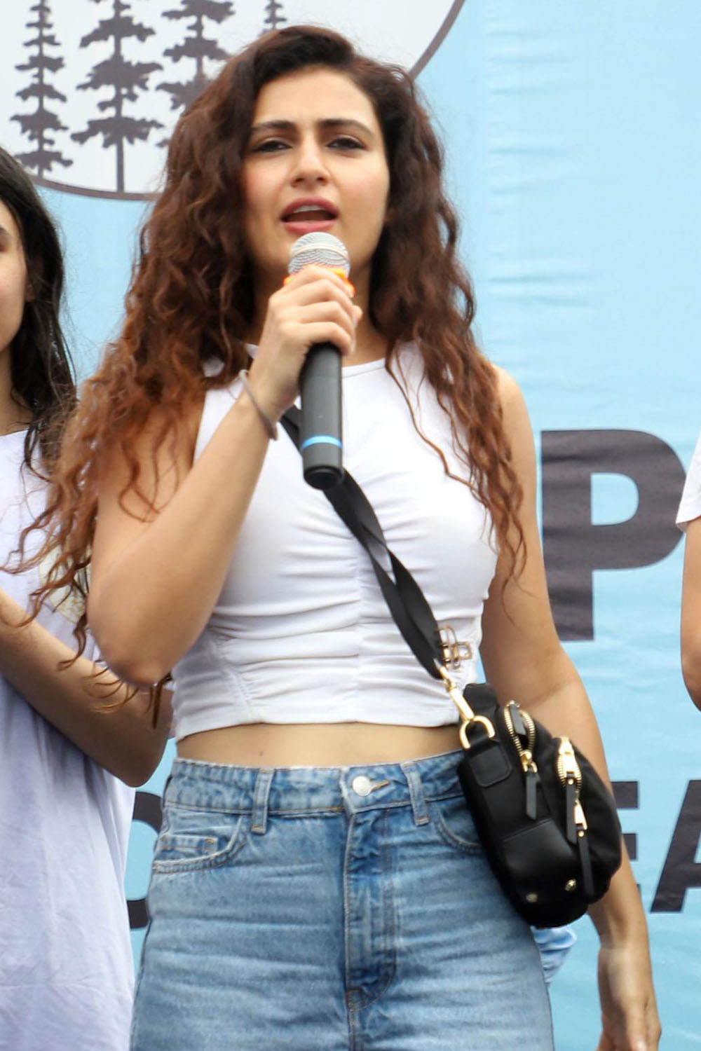 Fatima Sana Shaikh at Beach Clean Up Day For The Mega Mithi River Clean-A-Thon on 16th Sept 2023