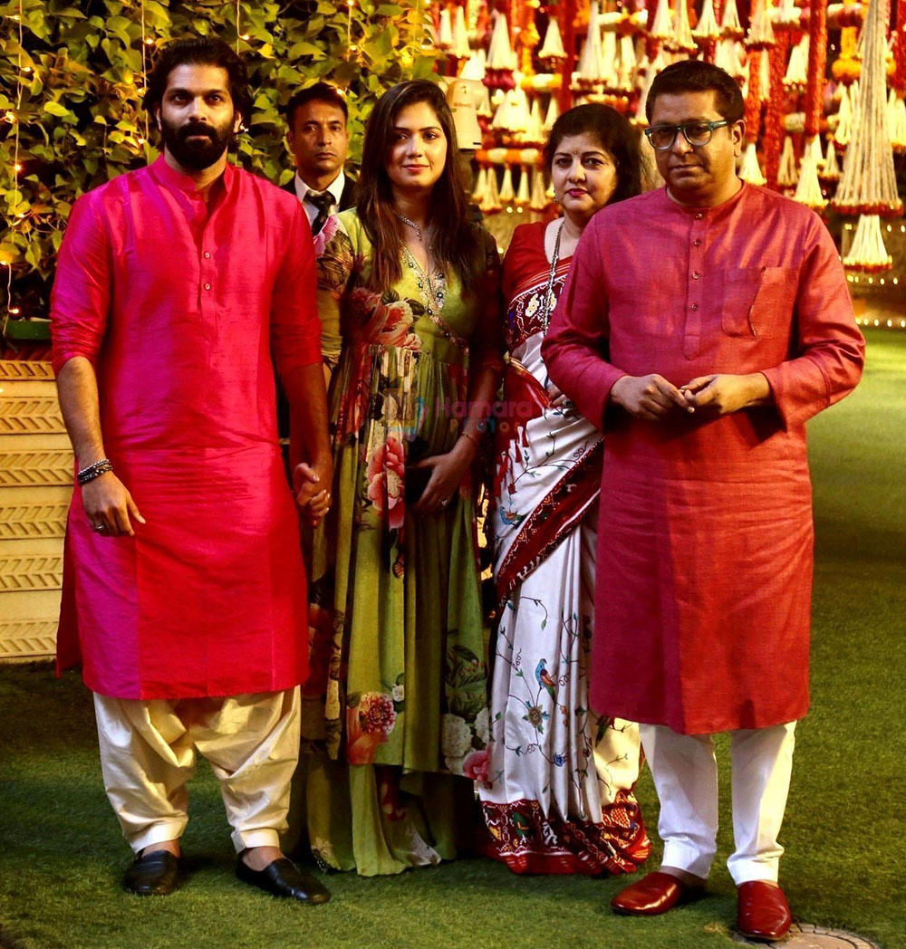 Amit Thackeray, Raj Thackeray, Sharmila Thackeray, Urvashi Thackeray at Ambani House Antilia for Ganpati Darshan on 19th Sept 2023